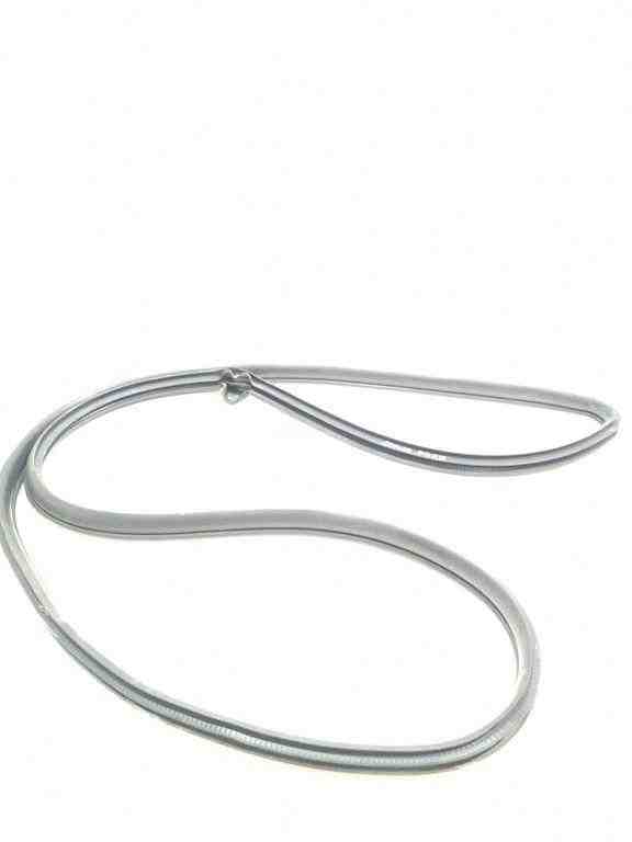 SUBARU Impreza 3 generation (2007-2014) Rear door sealing rubber (on the body) 32429139