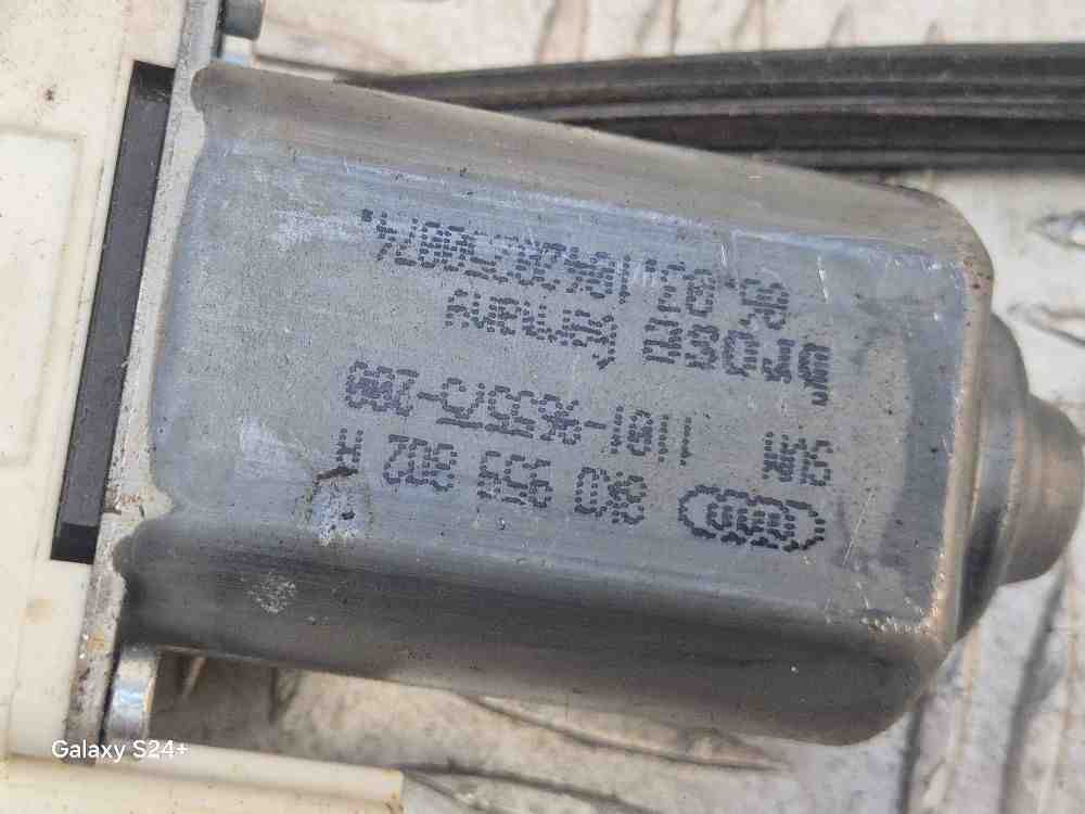 AUDI A6 C6/4F (2004-2011) Priekšējo labo durvju logu pacēlājs 4F0837462D,8K0959802A 32406062
