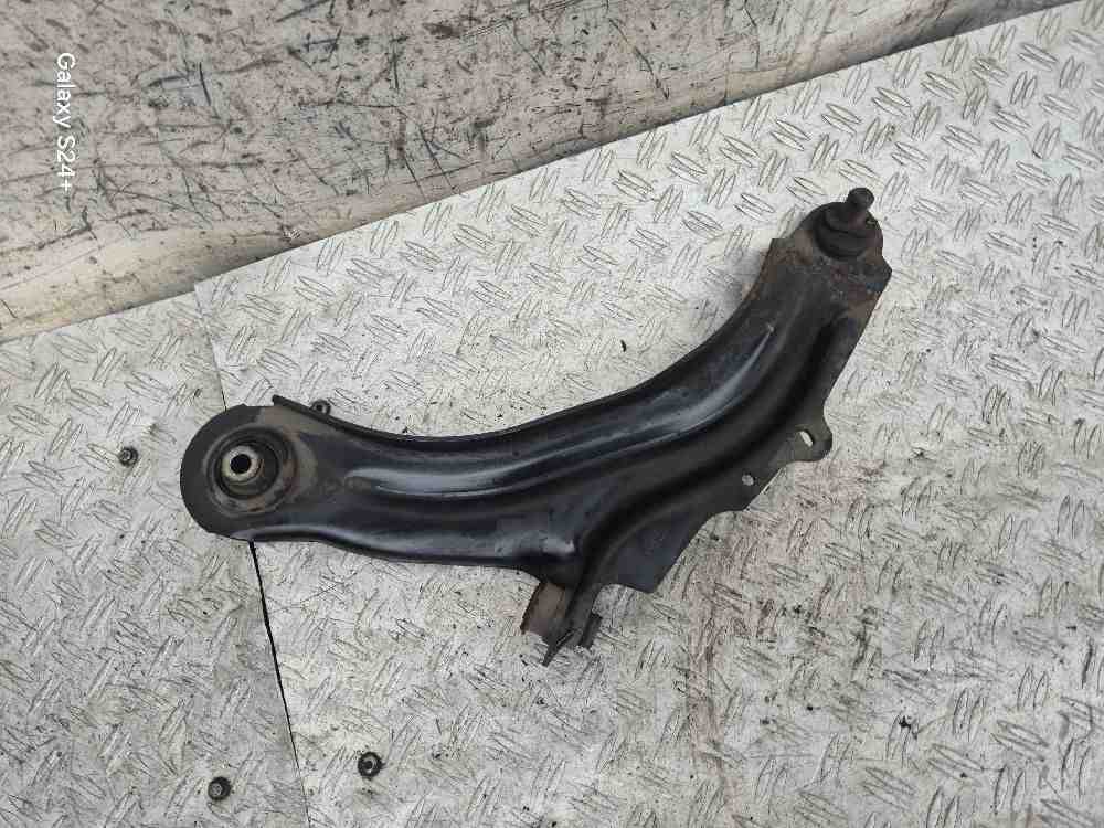 RENAULT Captur 1 generation (2013-2019) Front left curved fork 32416072