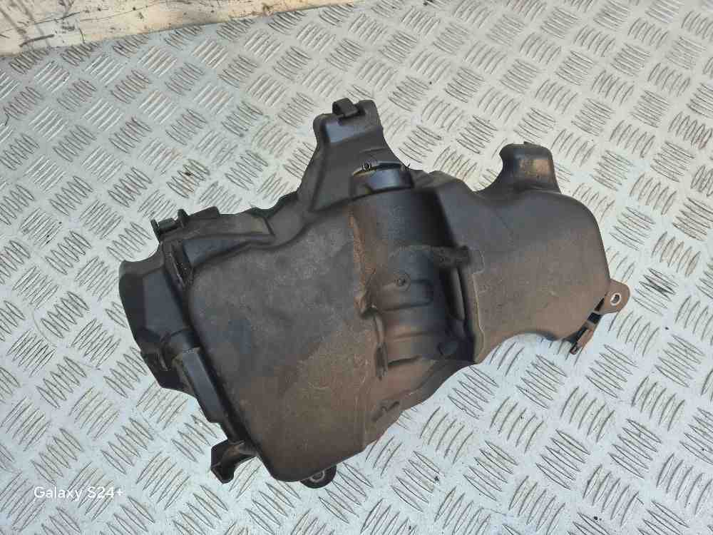 RENAULT Captur 1 generation (2013-2019) Moottorin kansi 175B15263R,175B10888R 32462946