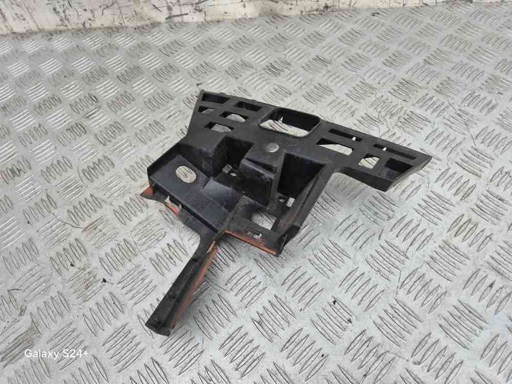 SKODA Fabia 2 generation  (2010-2014) Держатель бампера передний правый 5J0807056 32568081