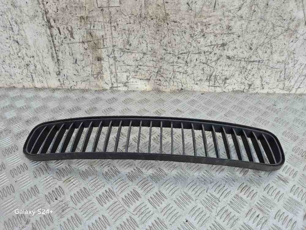SKODA Fabia 2 generation  (2010-2014) Решетка радиатора переднего бампера 5J0853677 32568084