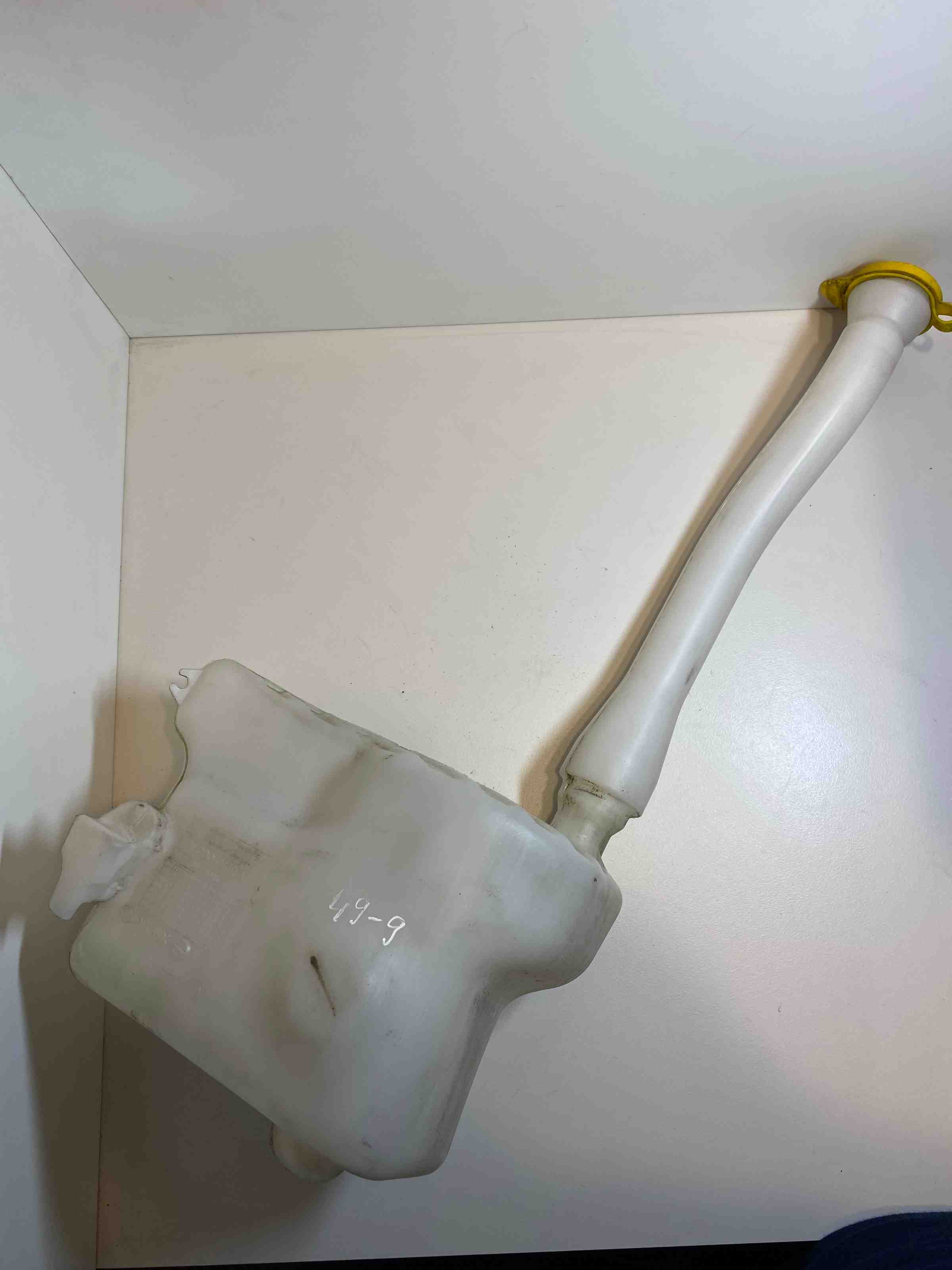 RENAULT Master 3 generation (2010-2023) Fönsterspolartank 2891000023R 32403016