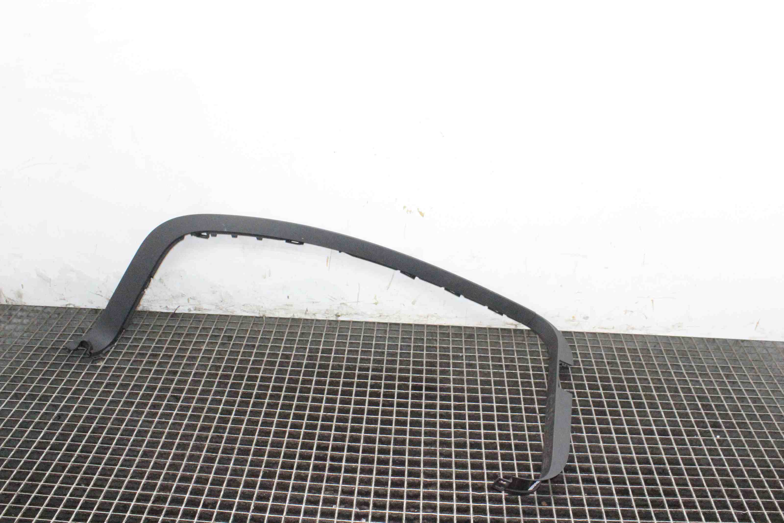 TESLA Model X 1 generation (2015-2024) Citas salona daļas 1105123-00-E 32395885