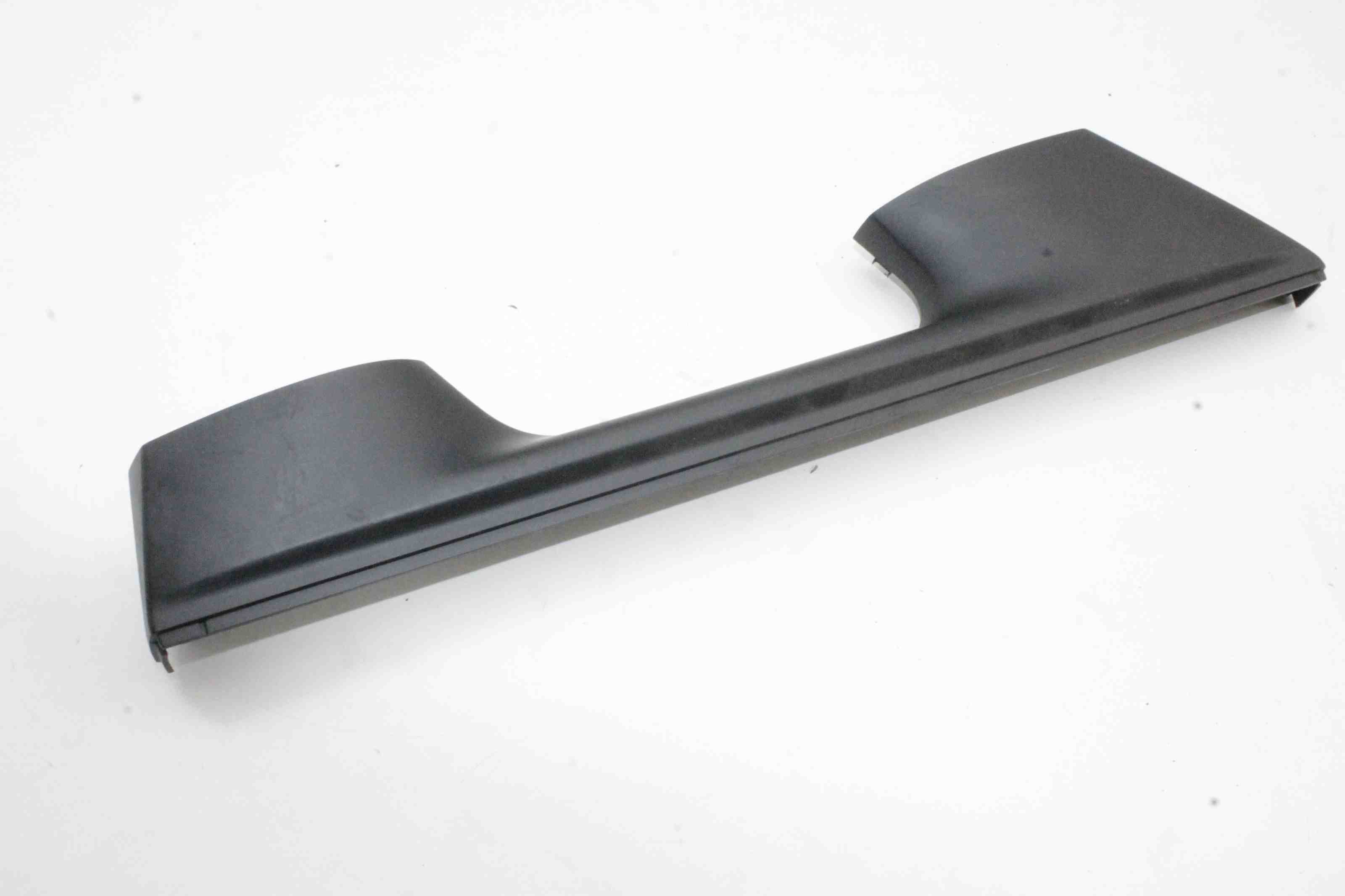 TESLA Model X 1 generation (2015-2024) Детали обивки сиденья 1100673-00-D 32400140
