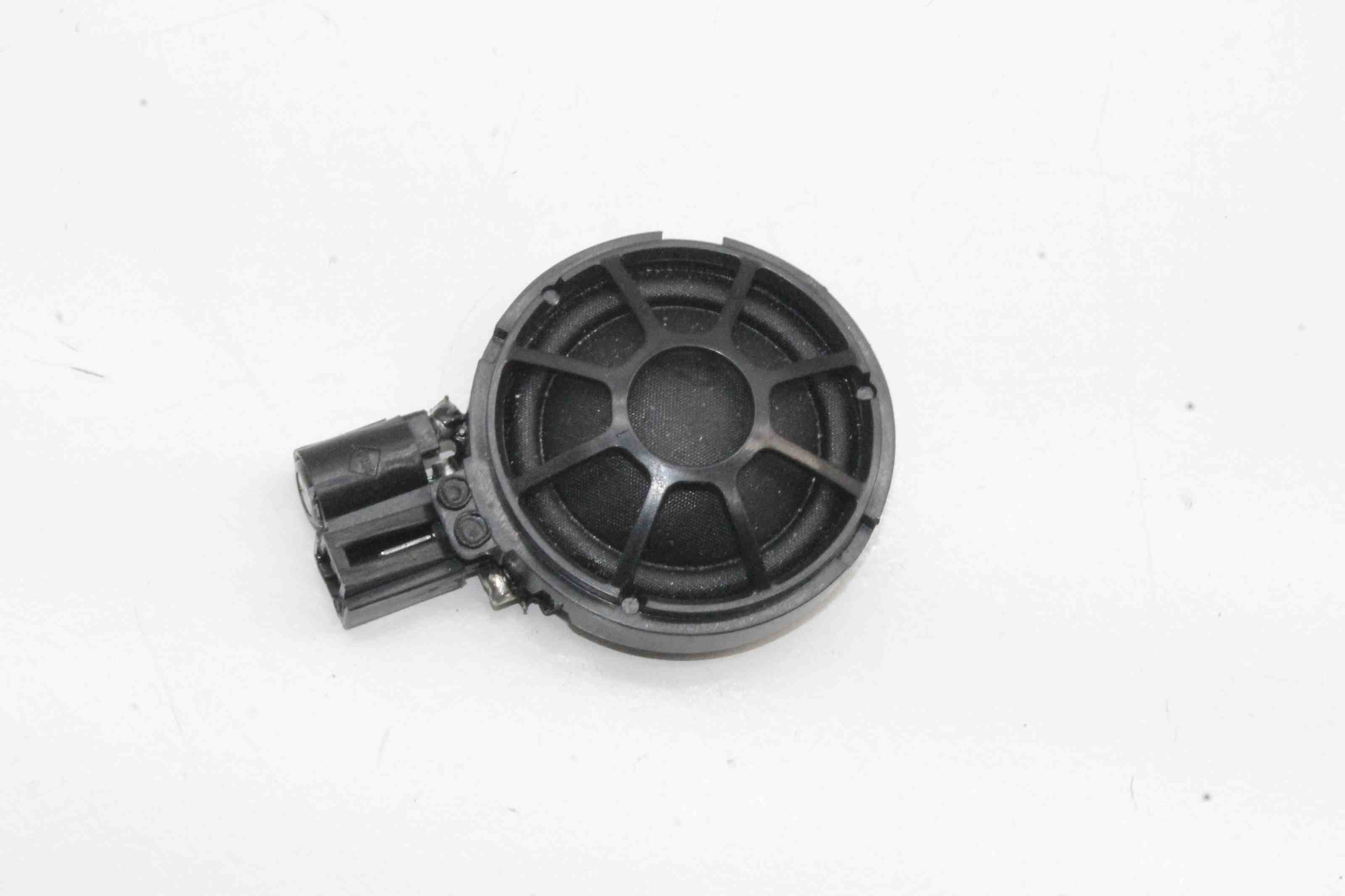 TESLA Model X 1 generation (2015-2024) Höger främre dörrhögtalare 1004833-00-A 32405878