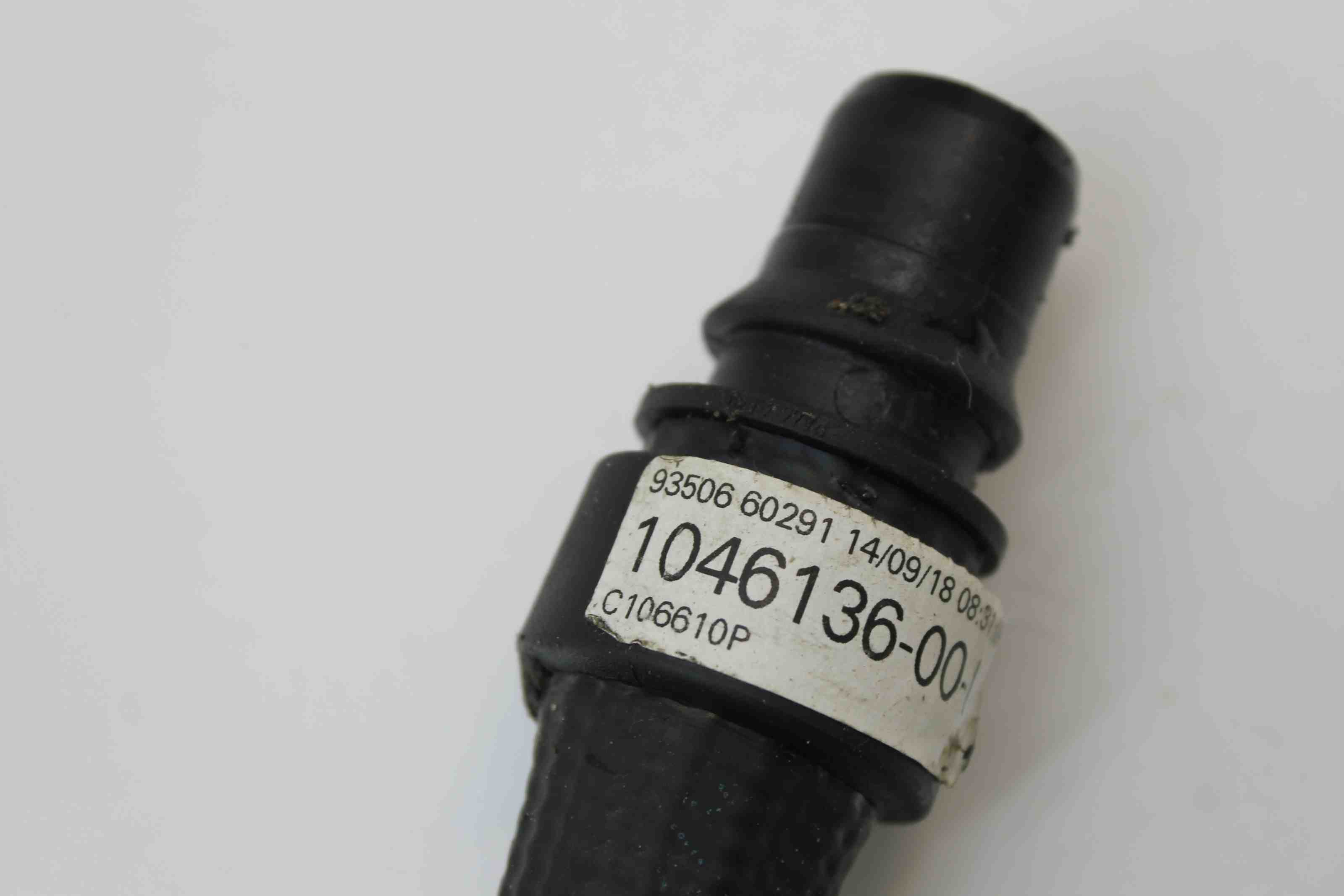 TESLA Model X 1 generation (2015-2024) Шланги охлаждающей жидкости 1046136-00-I 32405923