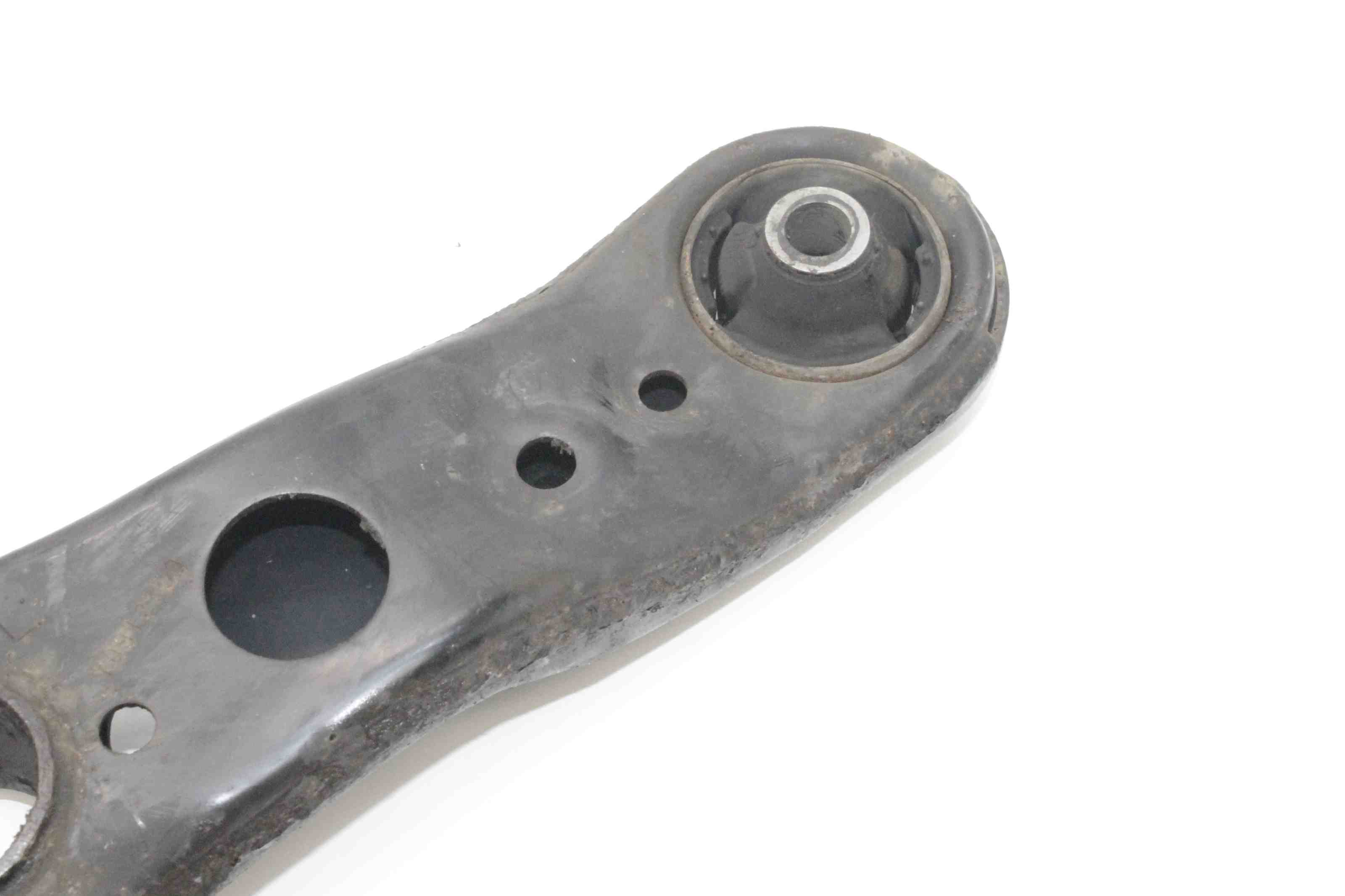 LEXUS NX 1 generation (2014-2021) Front Left Arm 32411567