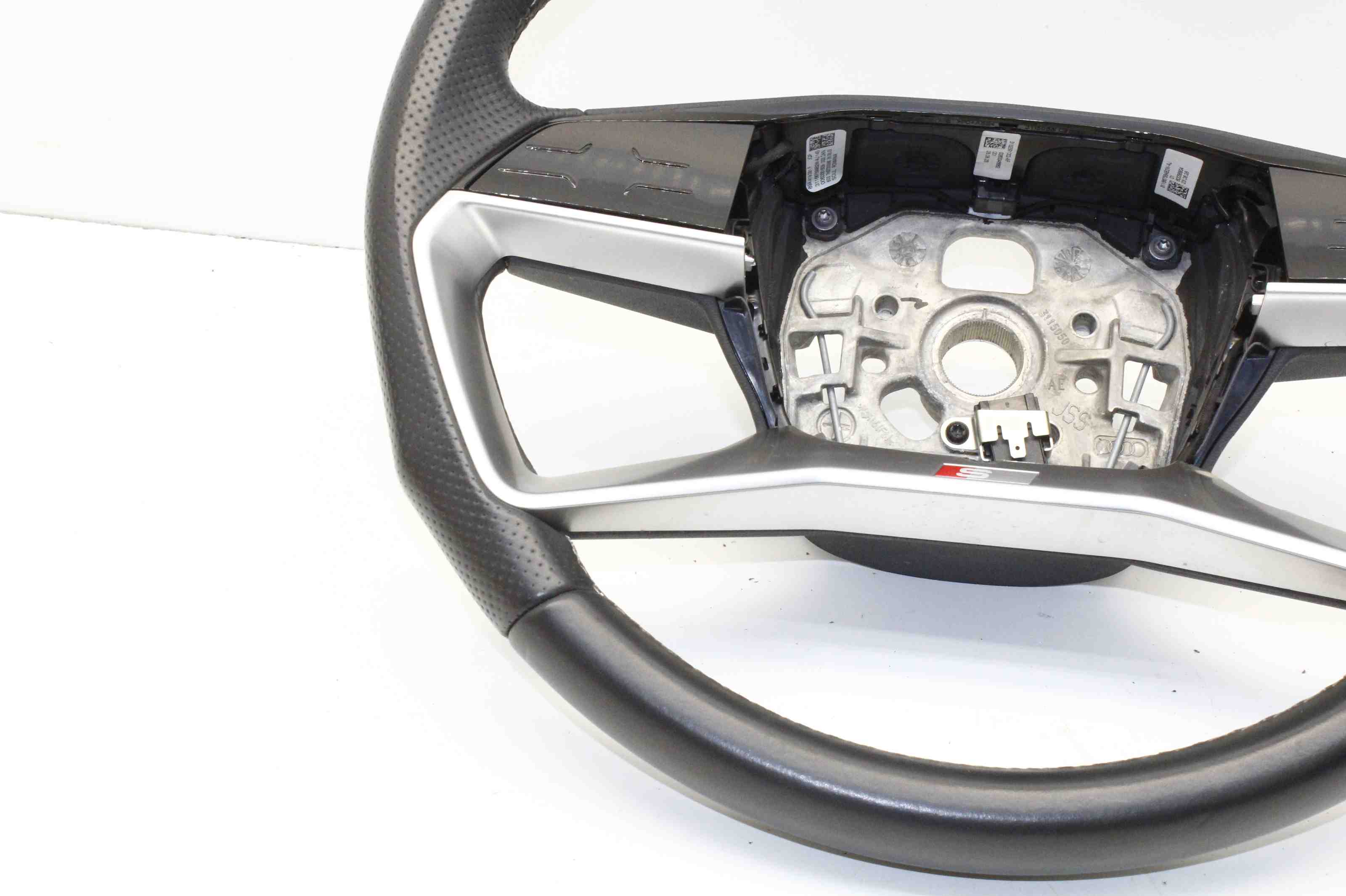 AUDI Q4 Sportback e-tron 1 generation (2021-2024) Steering Wheel 32414001