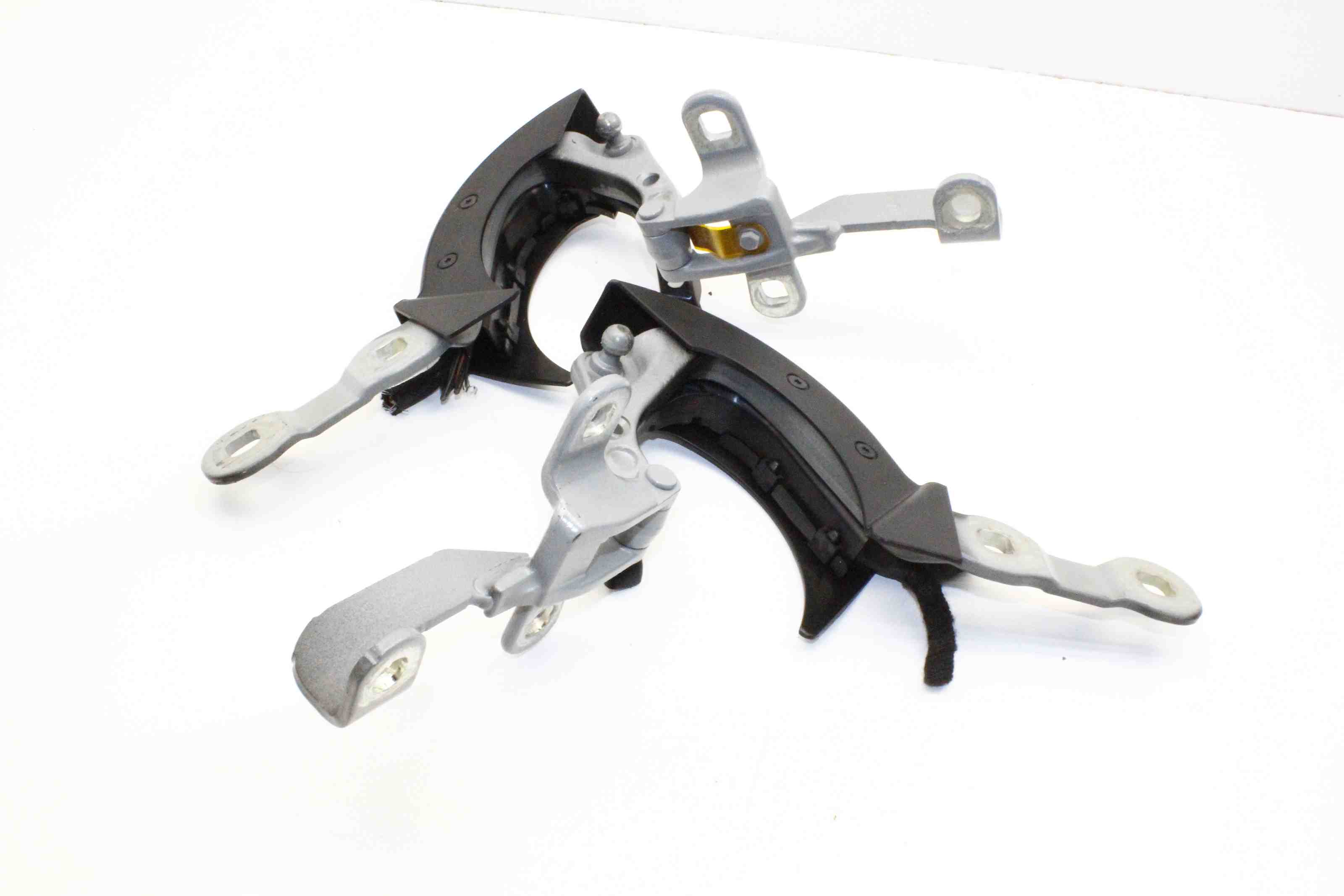 BMW iX3 1 generation (G08) (2020-2024) Bagāžnieka eņģu komplekts 7397315,7397316 32416993