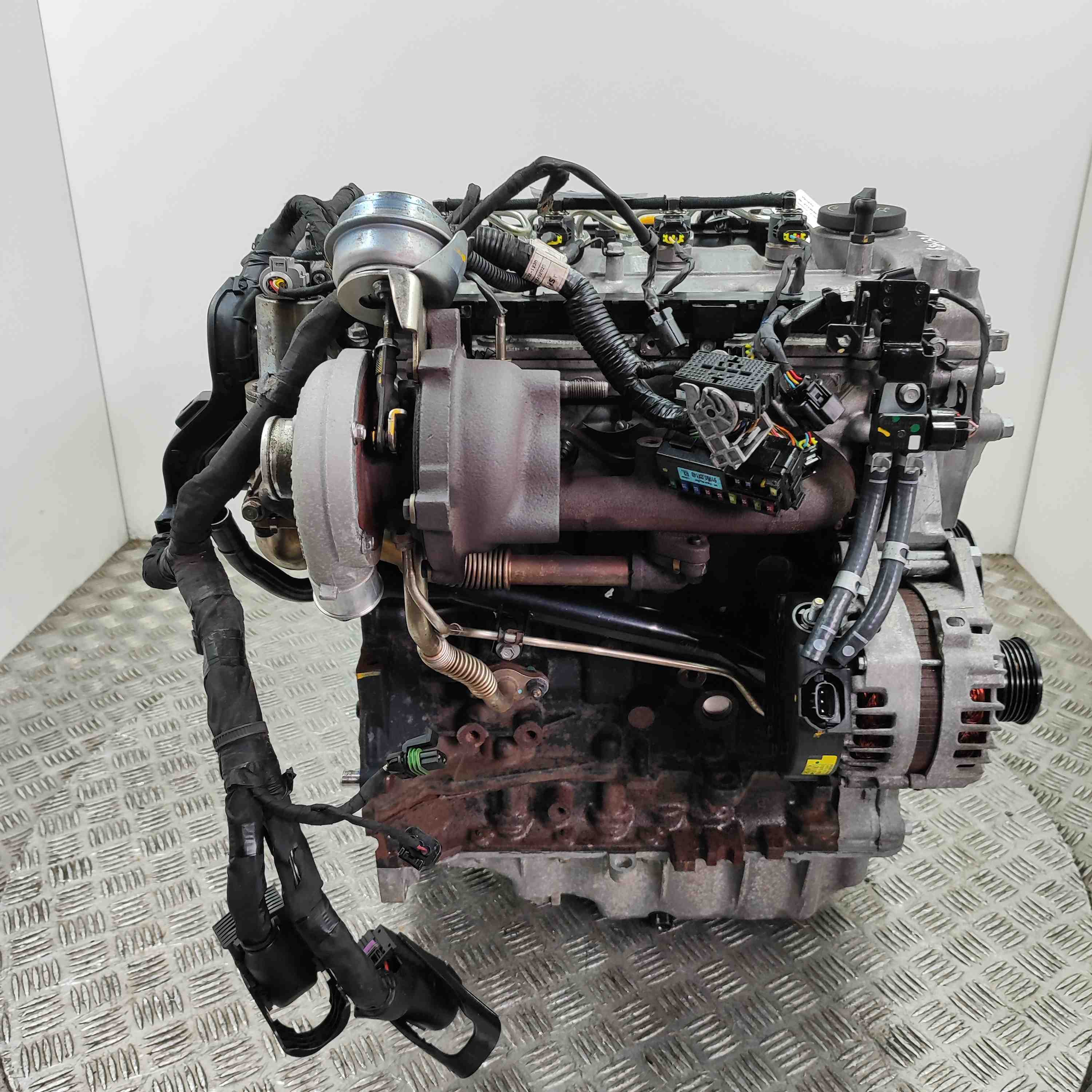 HYUNDAI i30 GD (2 generation) (2012-2017) Engine d4fb 13464976
