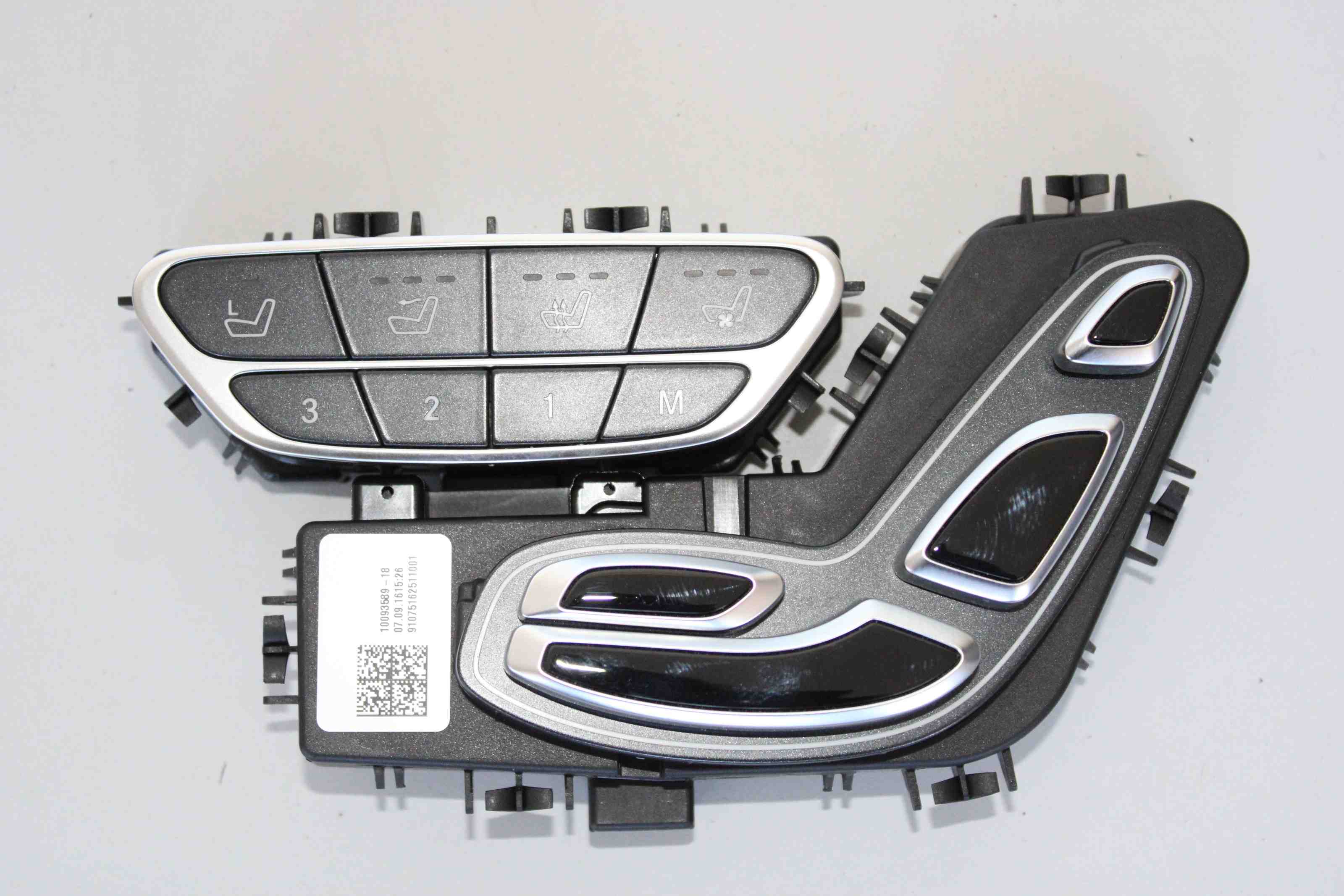 MERCEDES-BENZ S-Class W222/C217/A217 (2013-2020) Кнопки управления правым сиденьем A2229051001 32411048