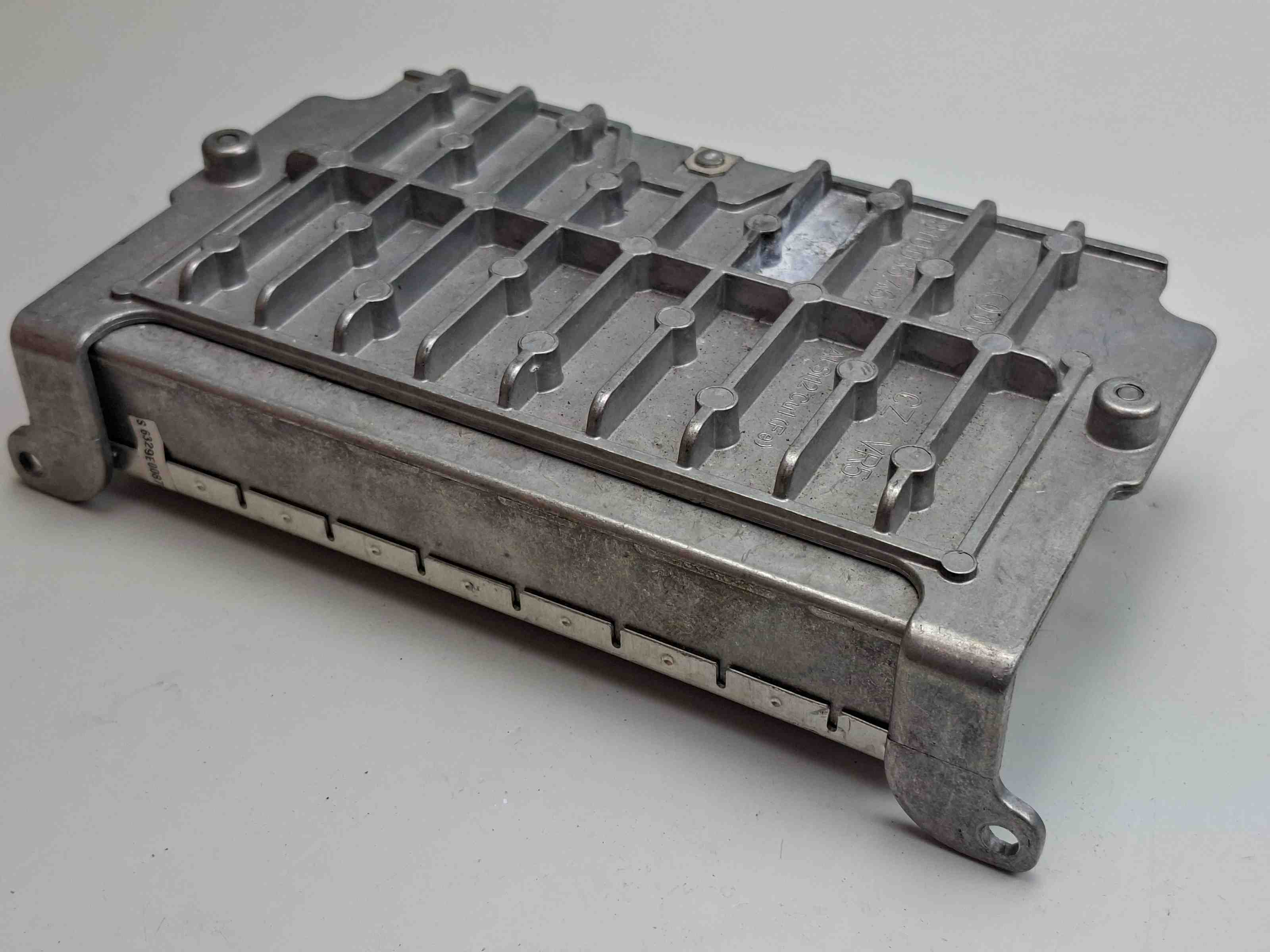 AUDI A4 B8/8K (2011-2016) Другие блоки управления 8T0035462 32394920