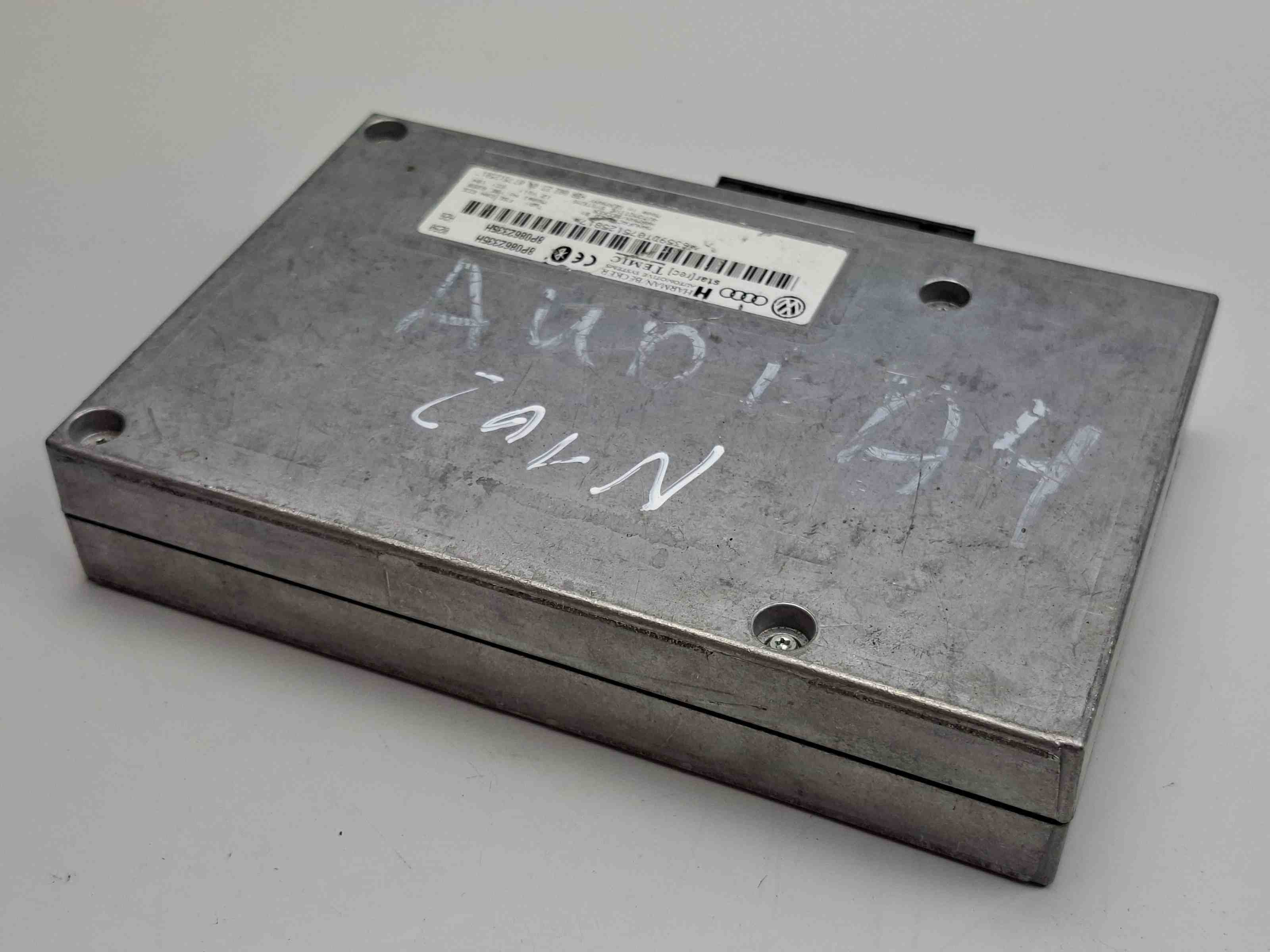 AUDI A4 B7/8E (2004-2008) Блок управления Bluetooth 8P0862335H 32397853