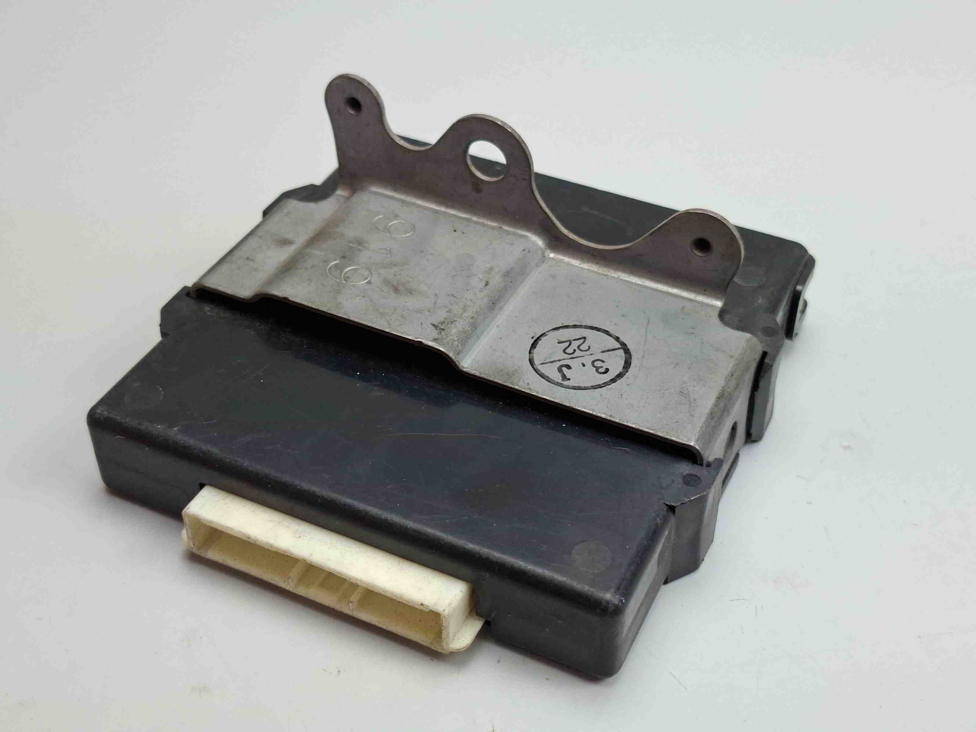 TOYOTA RAV4 3 generation (XA30) (2005-2012) Relejs 8963042020,0795009290 32401727