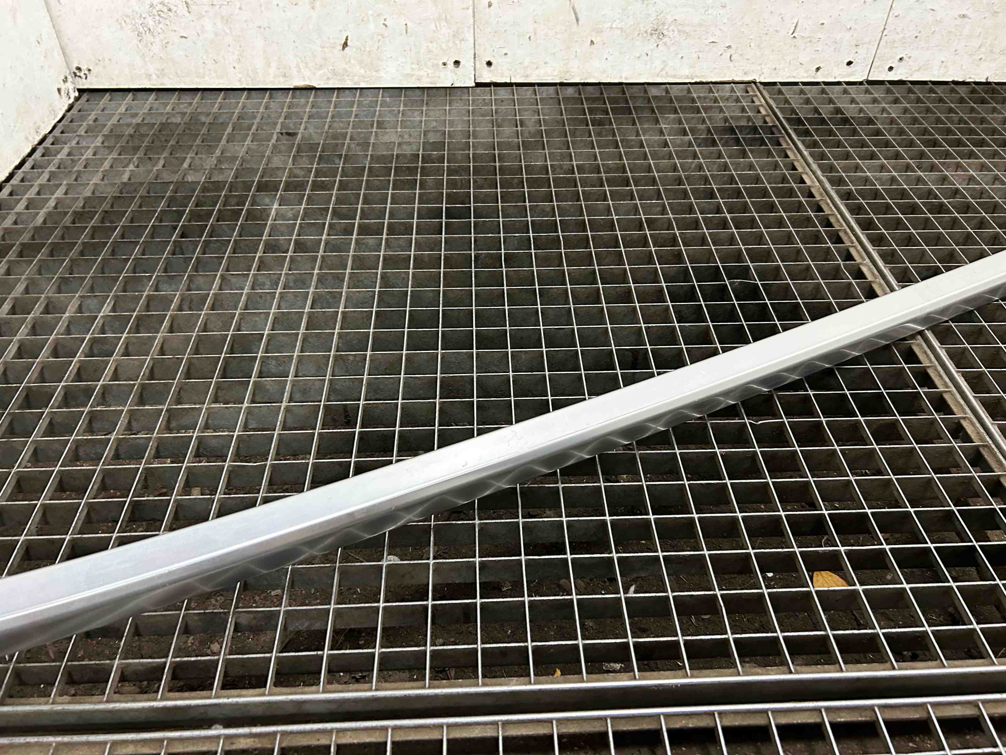 MERCEDES-BENZ GL-Class X166 (2012-2015) Kreisās puses jumta sliede A1668900993 32395190