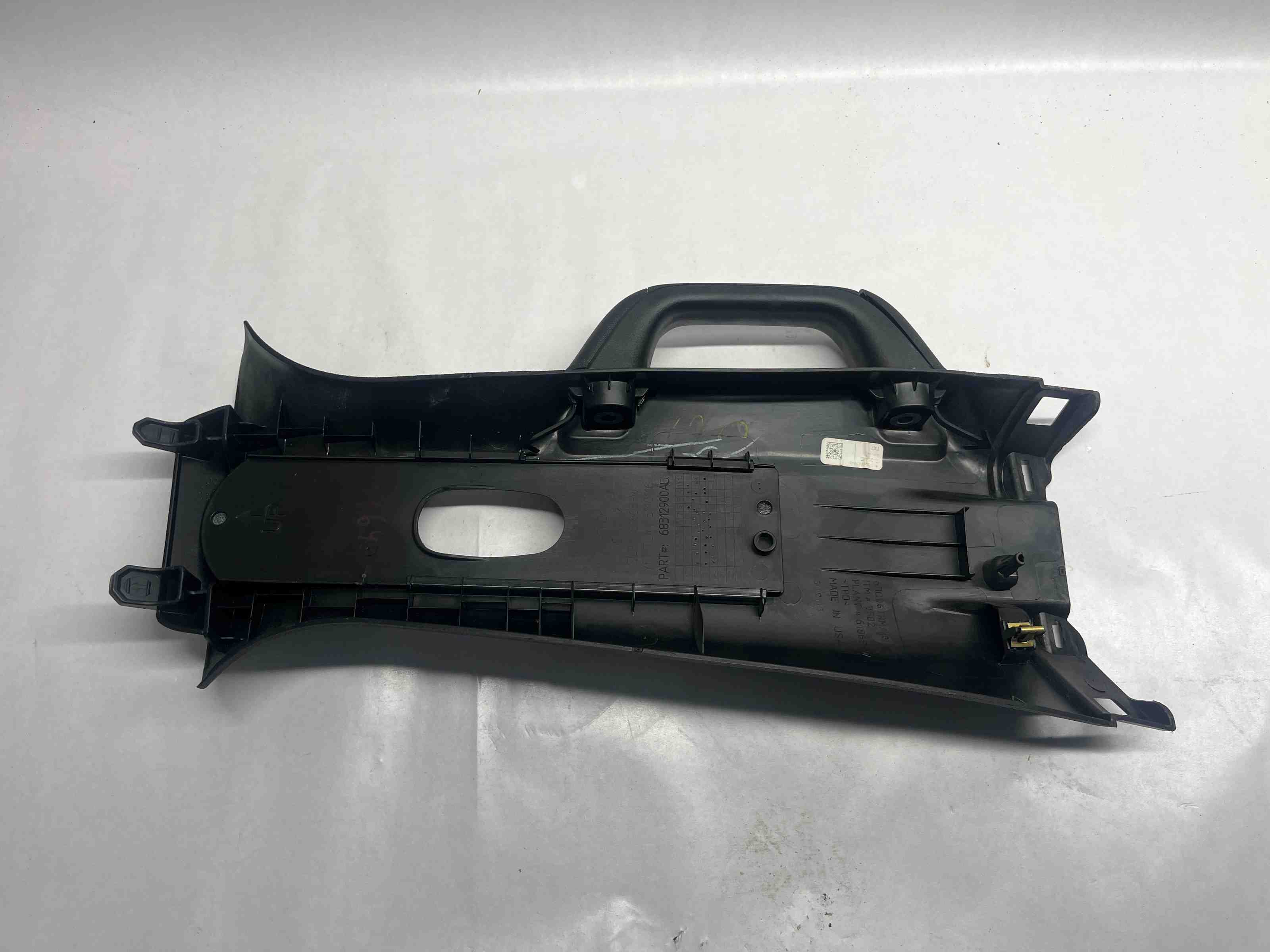 RAM Ram 4 generation (2008-2023) Pillar (middle) 6DQ05TRMAG,68312900AB 32396272