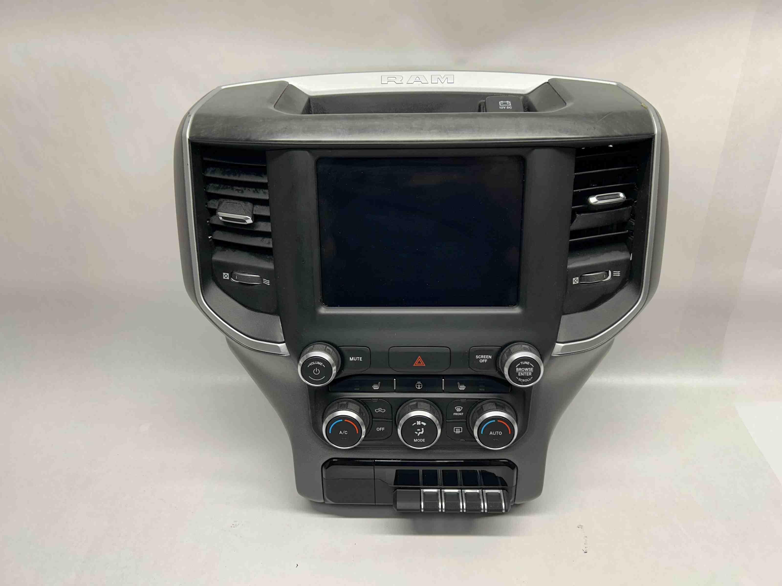 RAM Ram 4 generation (2008-2023) Navigation System P68428539AC,68428539AC,P68340286AD,68309262AD,68354583AA,68340286AD 32396831