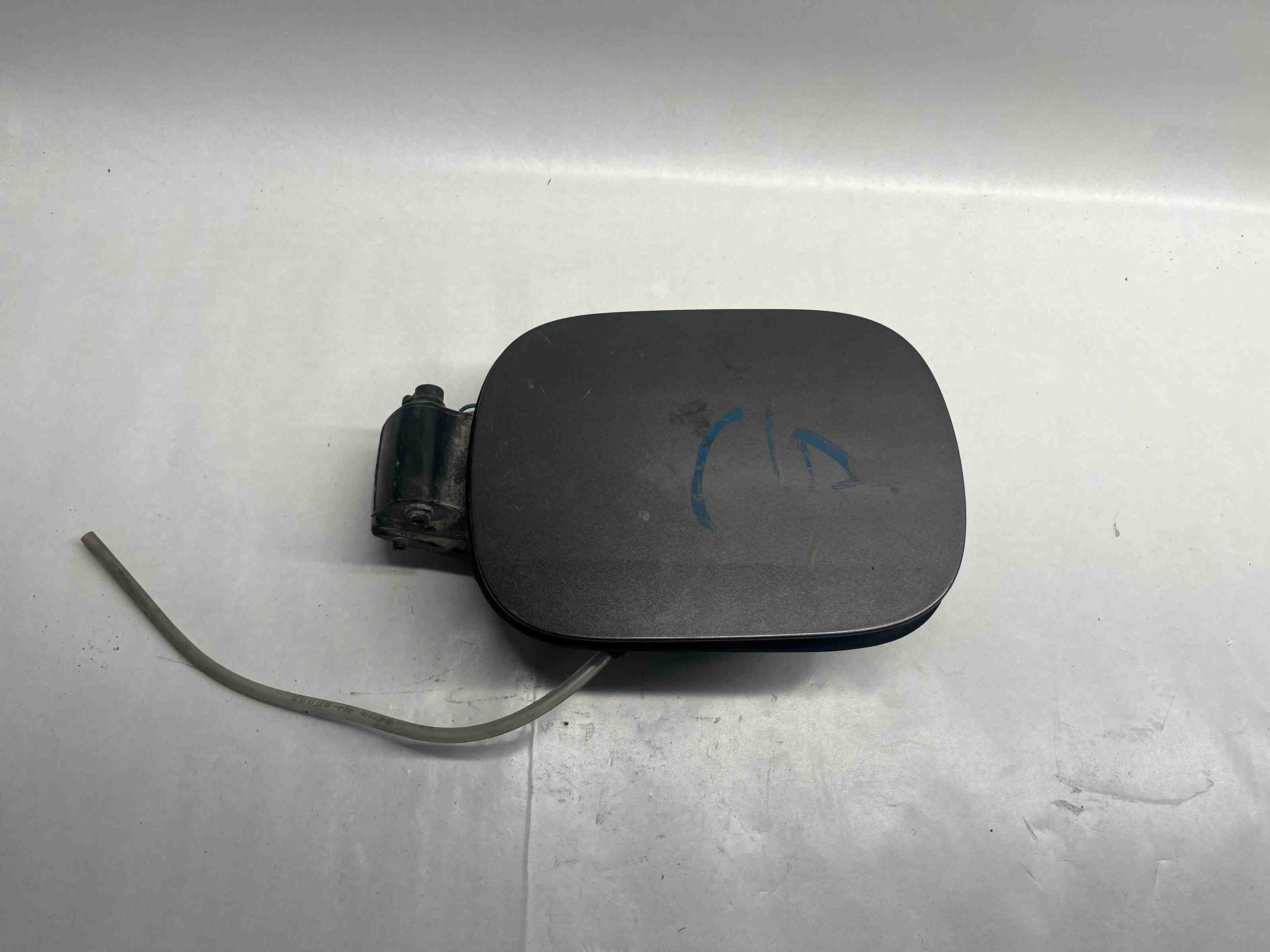RAM Ram 4 generation (2008-2023) Крышка бензобака 52029861AC,P52029861AC 32396930