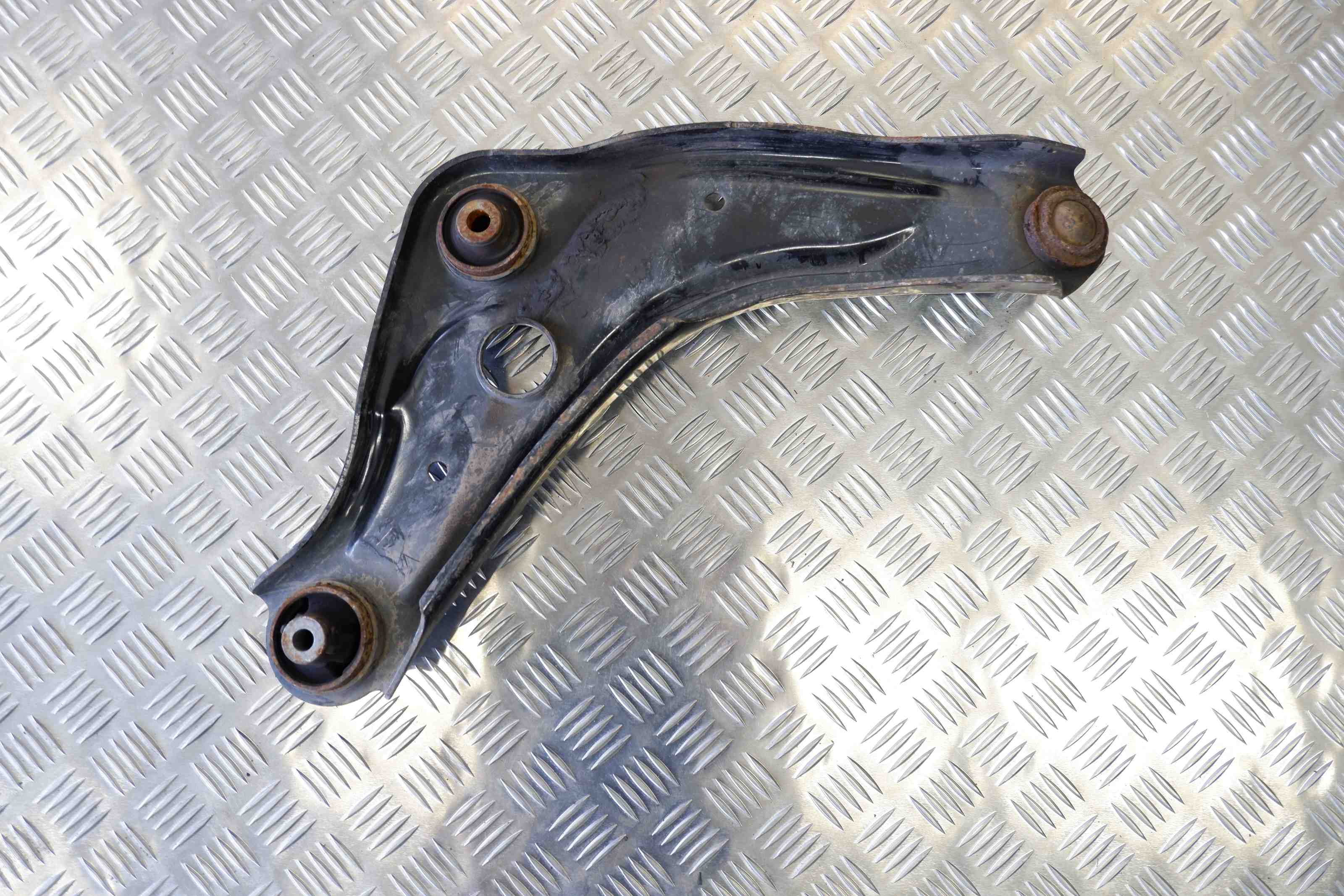 NISSAN Qashqai 2 generation (2013-2023) Front Left Arm 54501-4EA0B 11299310