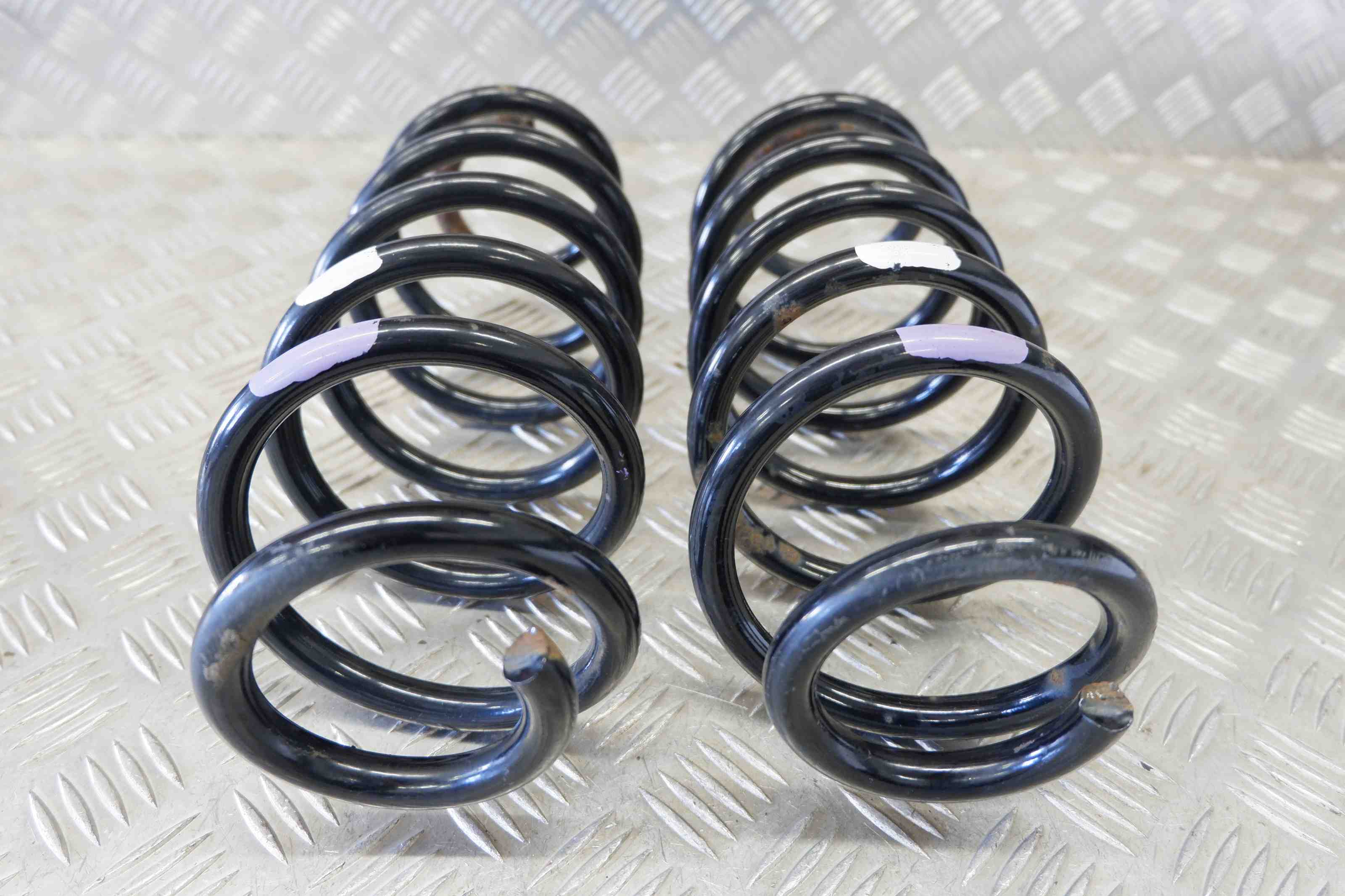 TOYOTA Prius Plus 1 generation (2012-2020) Springs Set 48231-47280 30131299