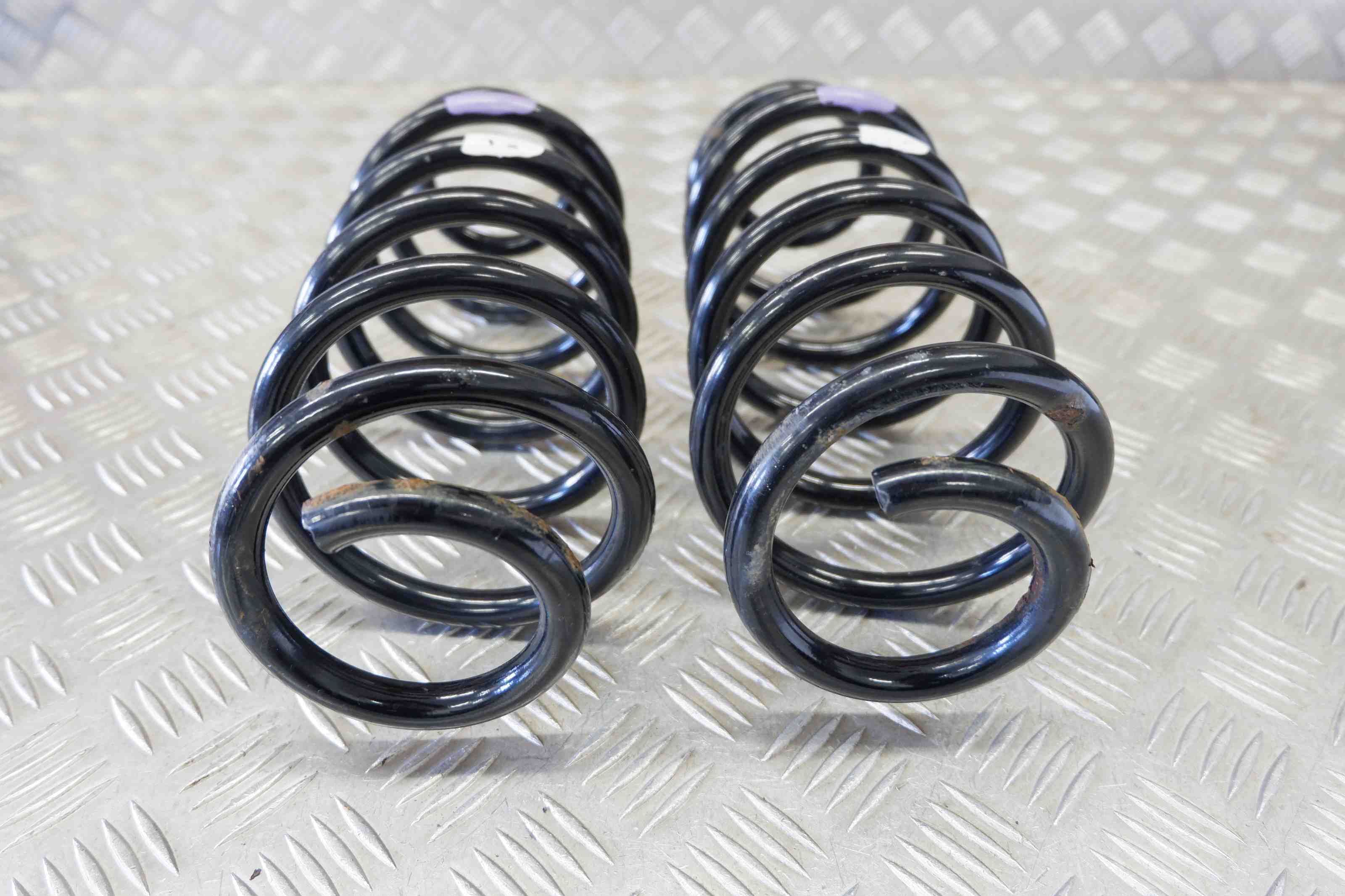 TOYOTA Prius Plus 1 generation (2012-2020) Springs Set 48231-47280 30131299