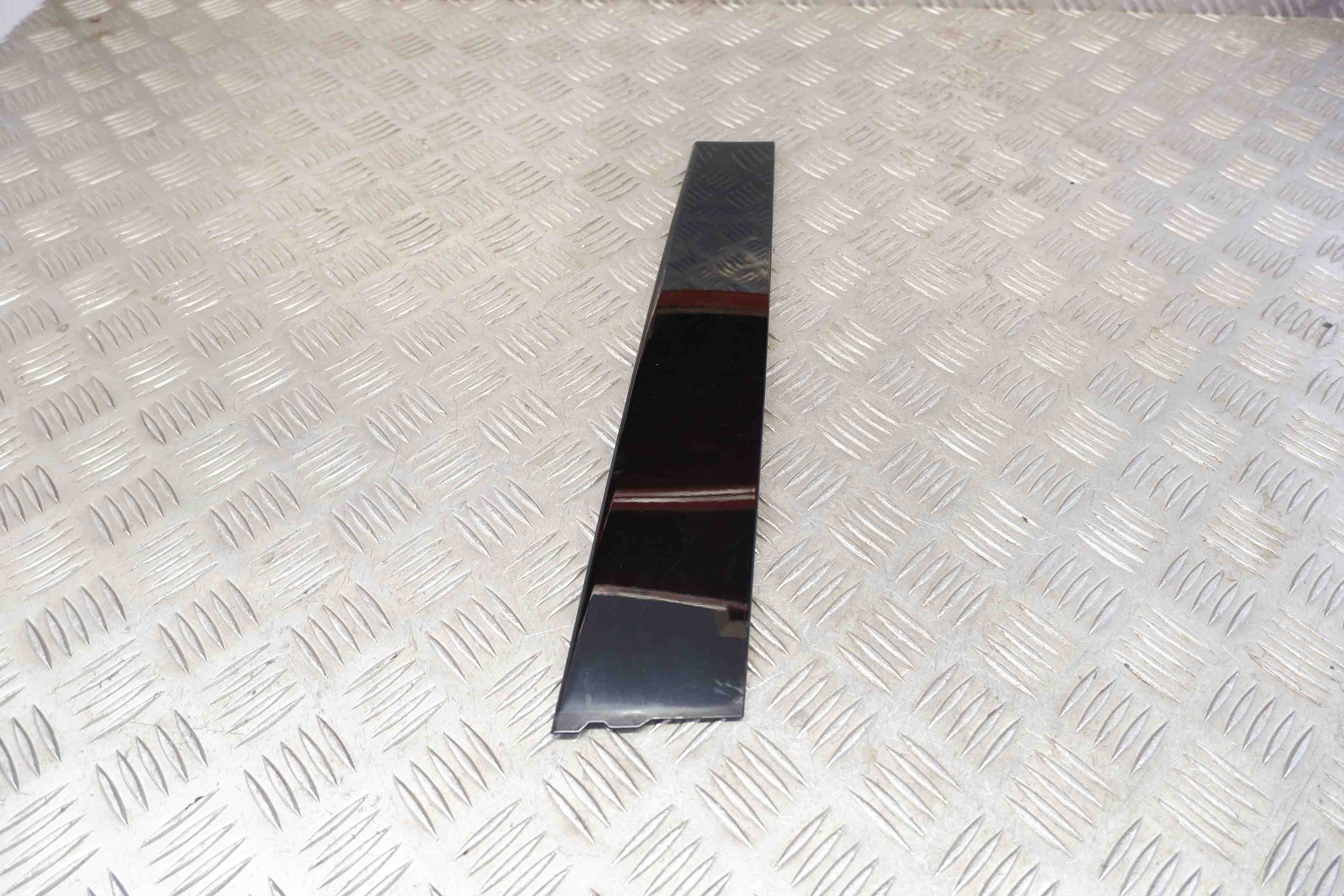 LEXUS RX 4 generation (2015-2024) Front Left Door Molding 32395829