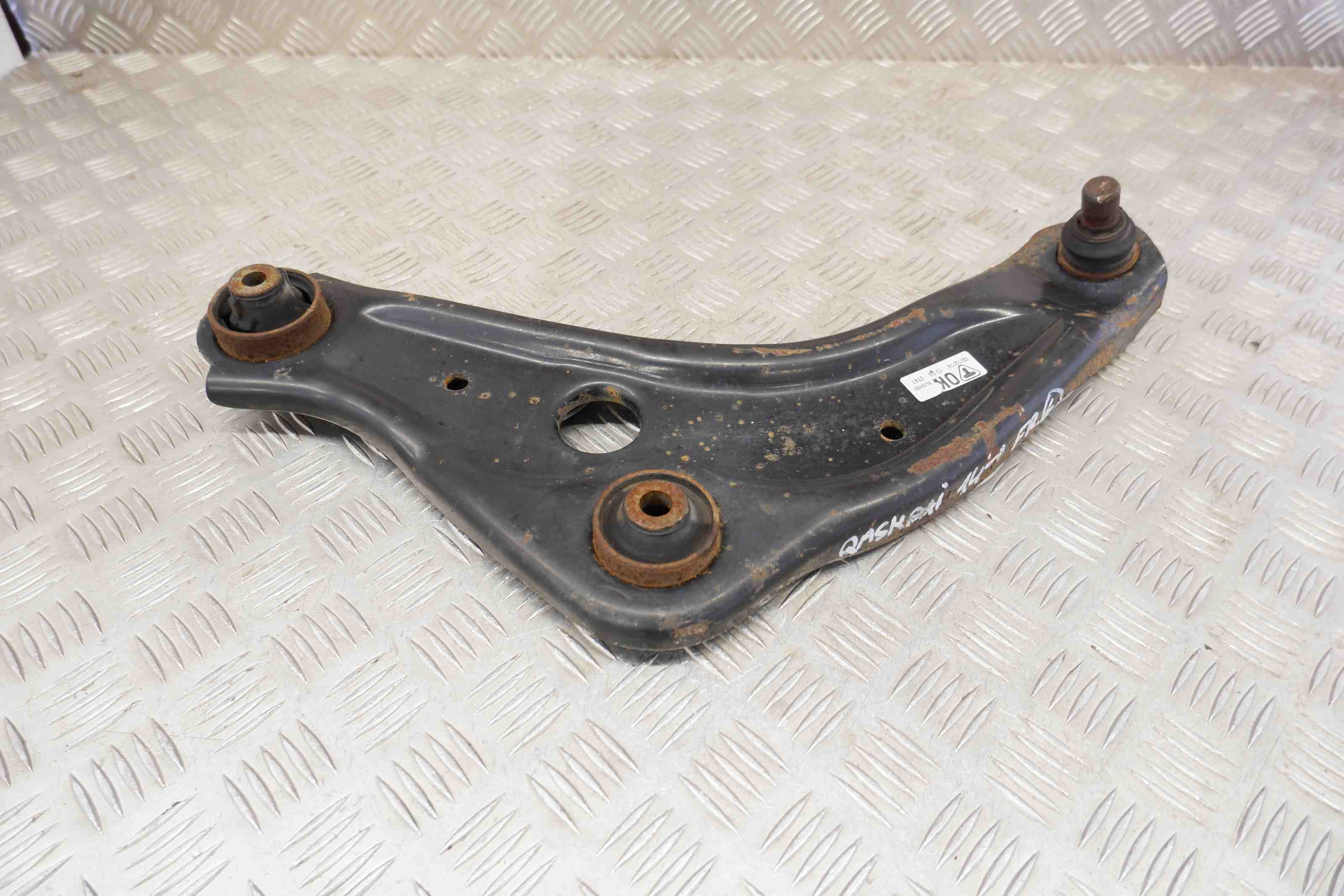 NISSAN Qashqai 2 generation (2013-2023) Front Left Arm 54501-4EA0B 32397825