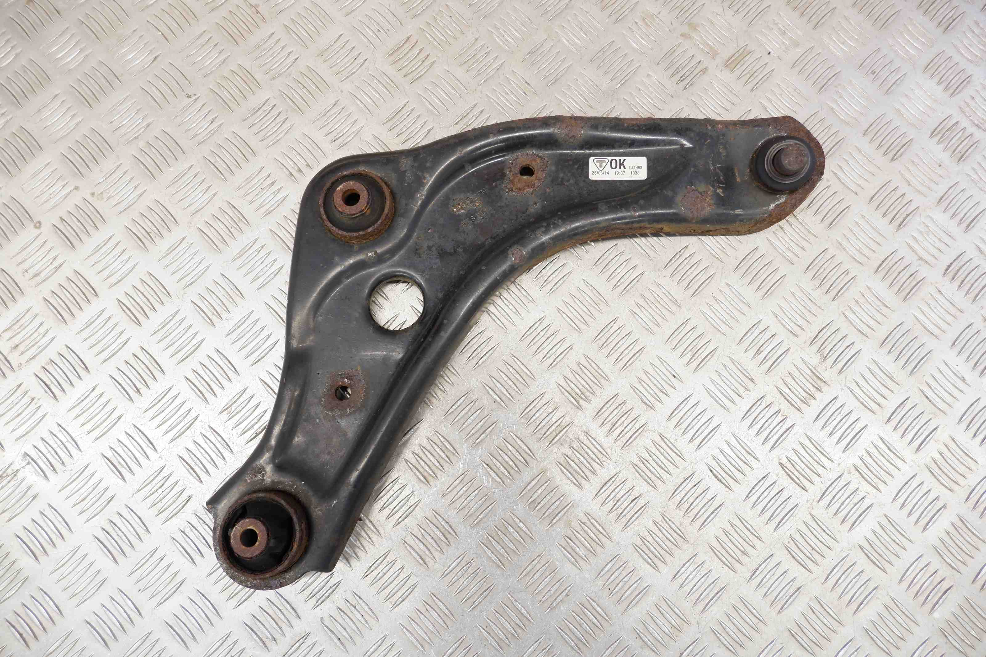 NISSAN Qashqai 2 generation (2013-2023) Нижний рычаг передний правый 54500-4EA0B 32398219