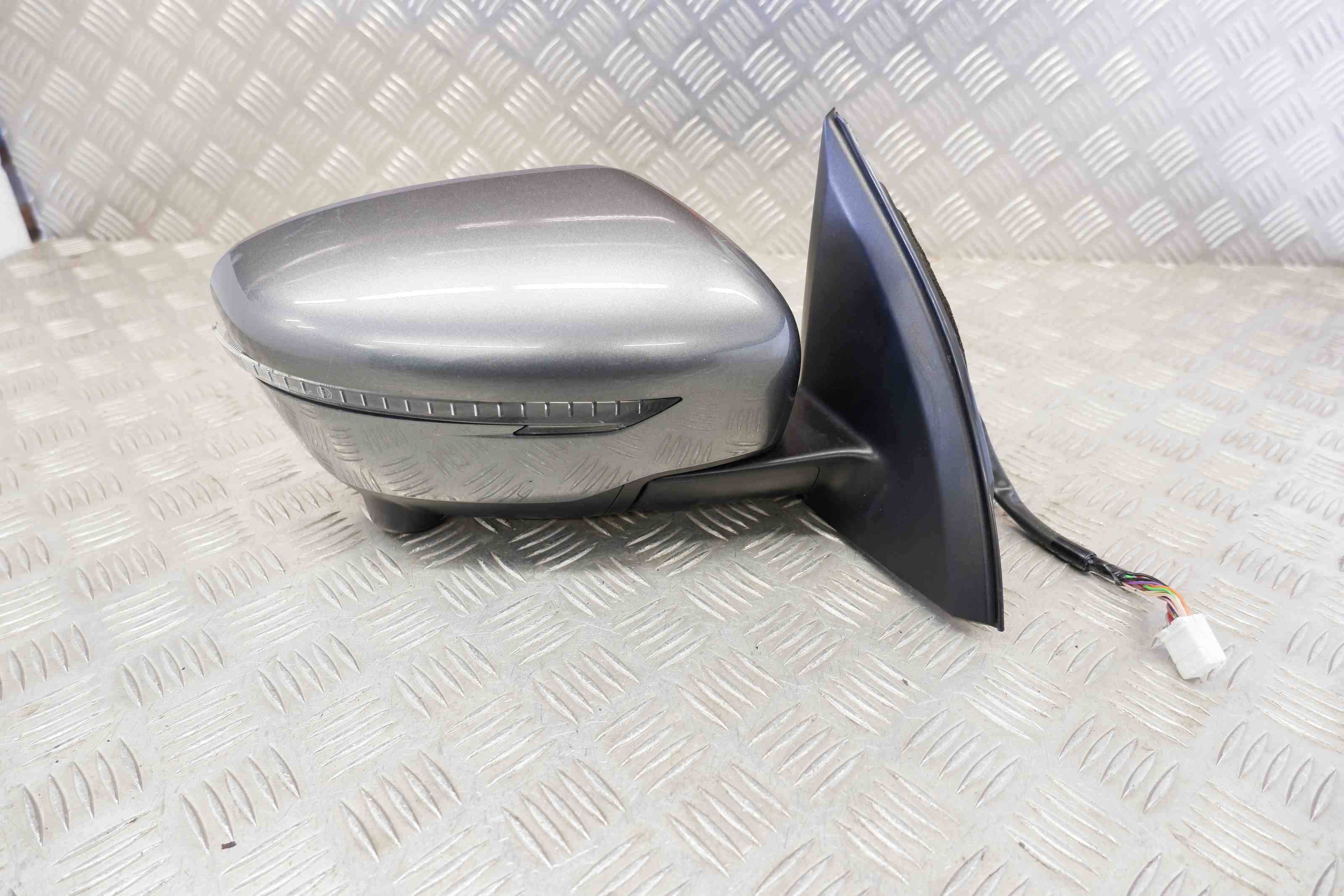 NISSAN Qashqai 2 generation (2013-2023) Зеркало передней правой двери 32398220