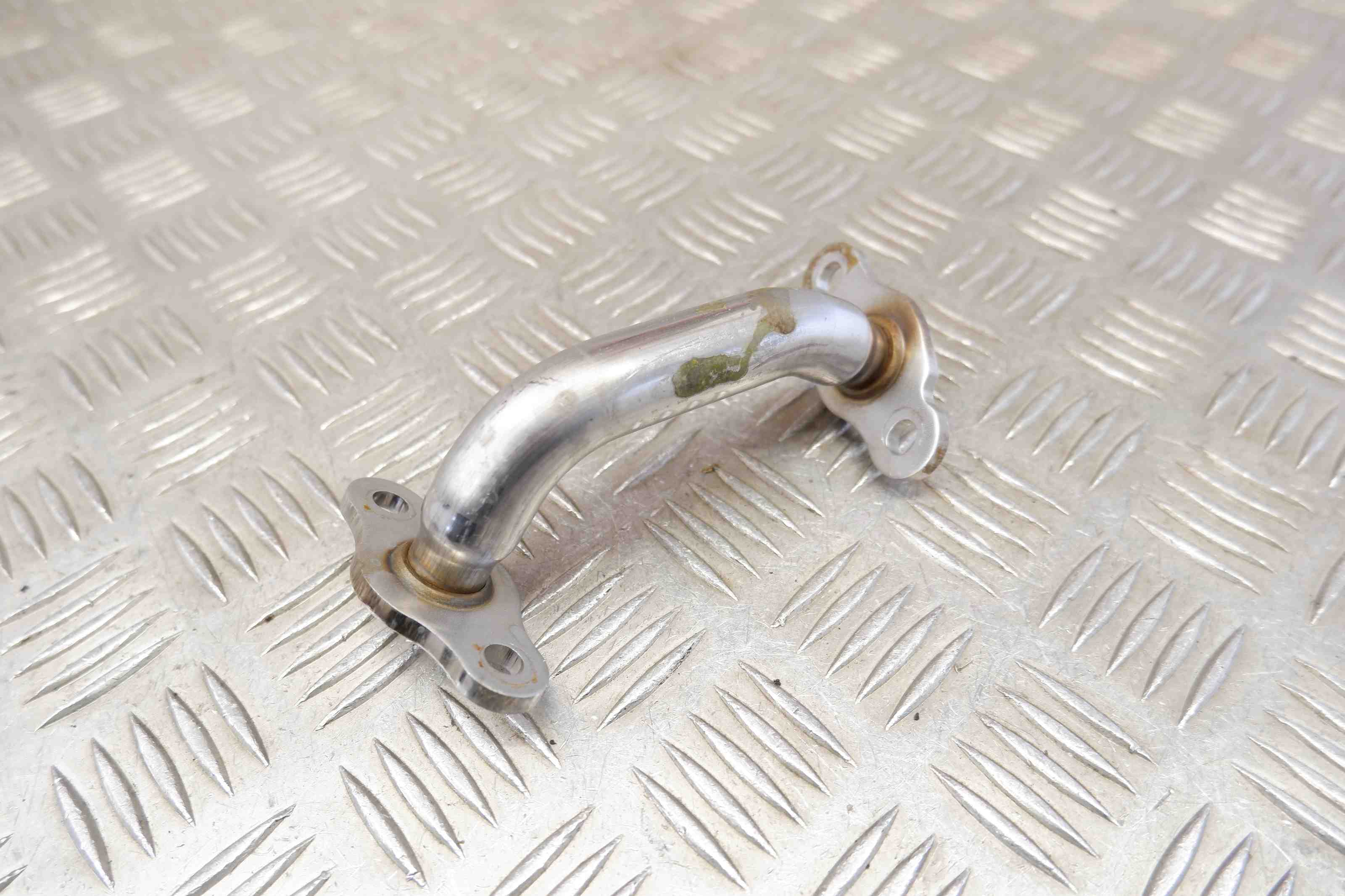 TOYOTA Prius 4 generation (XW50) (2015-2023) EGR truba 25610-37020 32402409