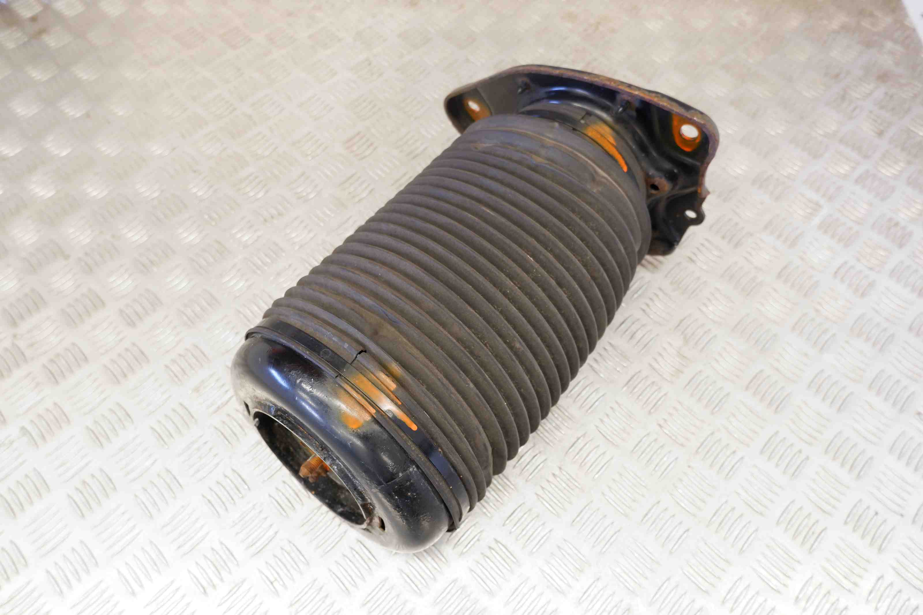 LEXUS RX 3 generation (2009-2015) Luftfjäder 48080-48090 32403634
