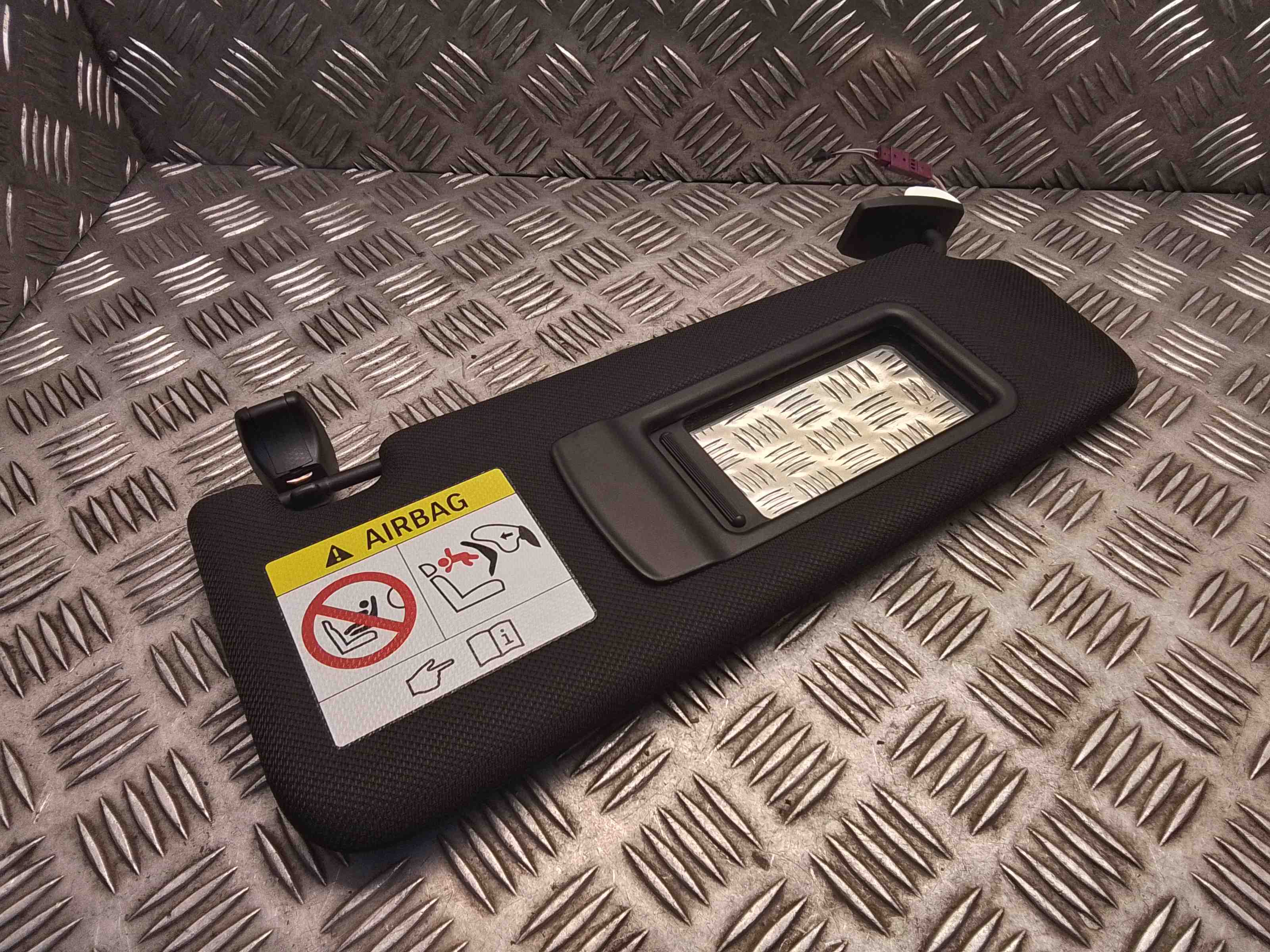BMW 5 Series F10/F11 (2009-2017) Labās puses saulessargs 6905983 32395072