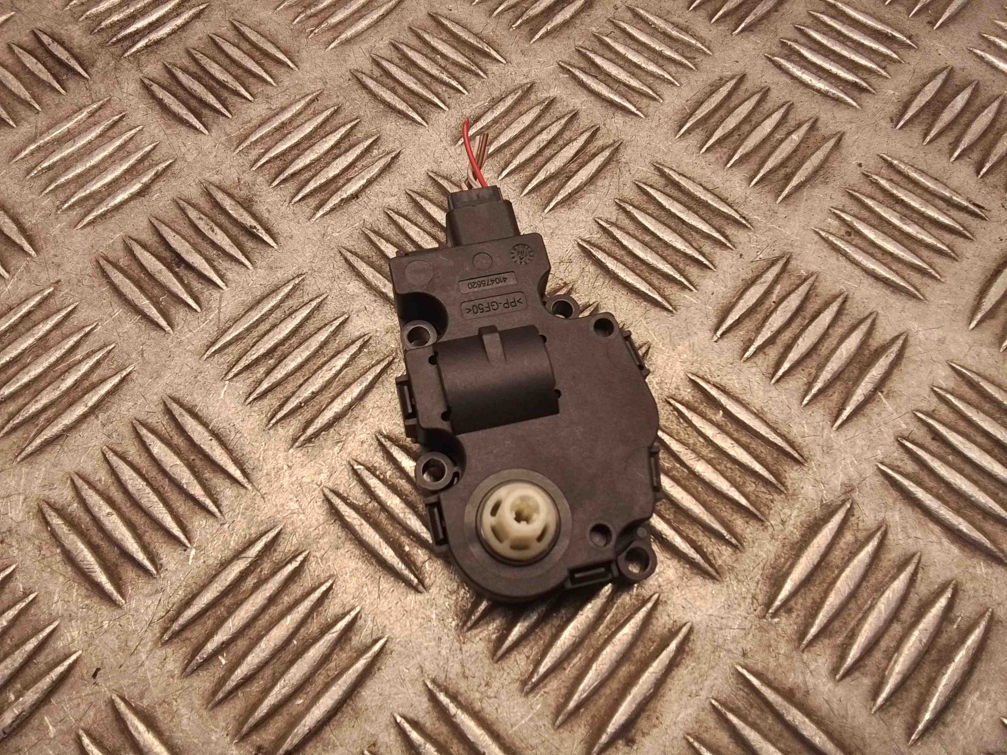 BMW 5 Series F10/F11 (2009-2017) Luftkonditionering Luftflödesventilmotor 410475520,412650750,k9749007,efb490 32402579