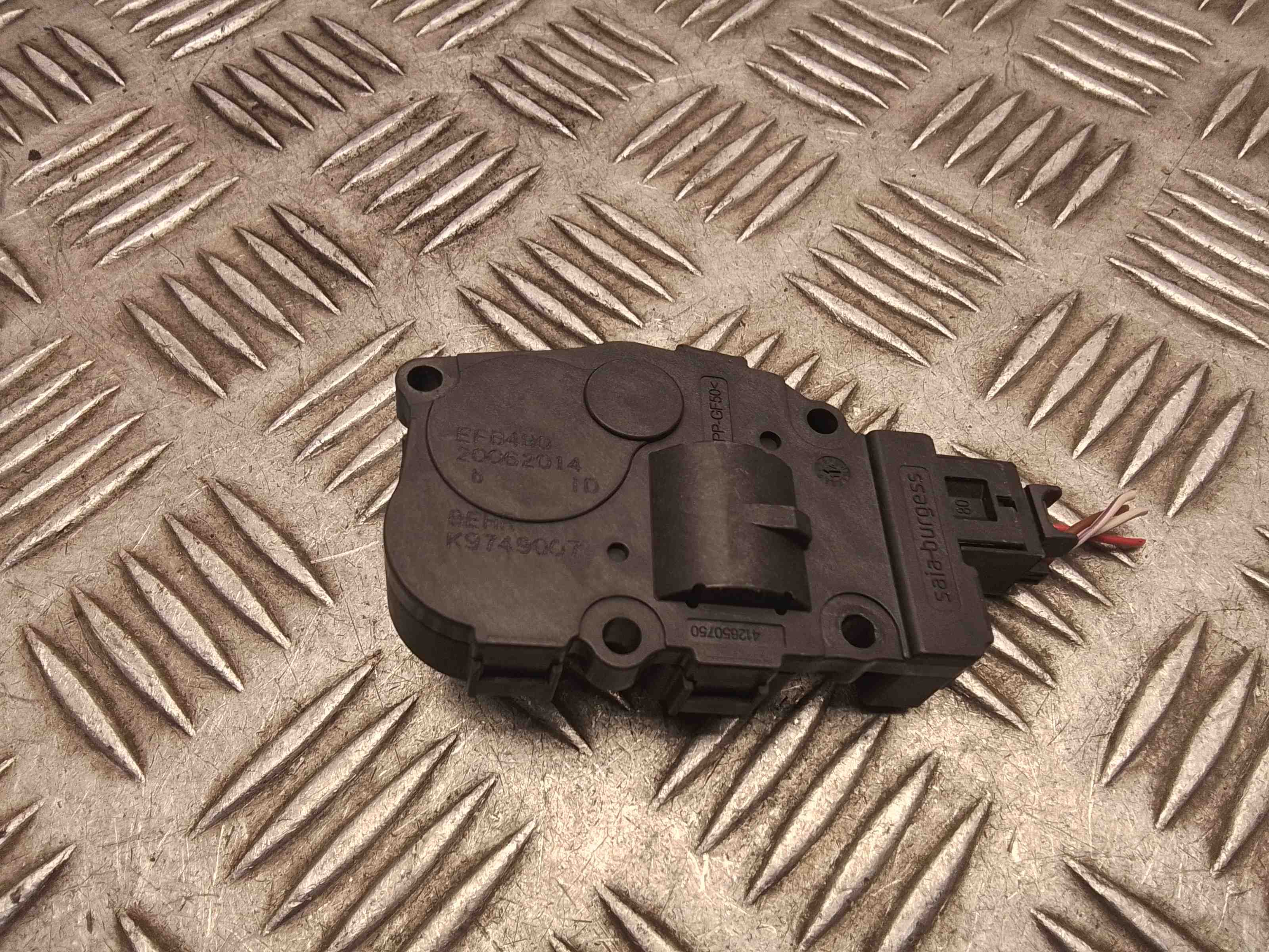 BMW 5 Series F10/F11 (2009-2017) Luftkonditionering Luftflödesventilmotor 410475520,412650750,k9749007,efb490 32402579