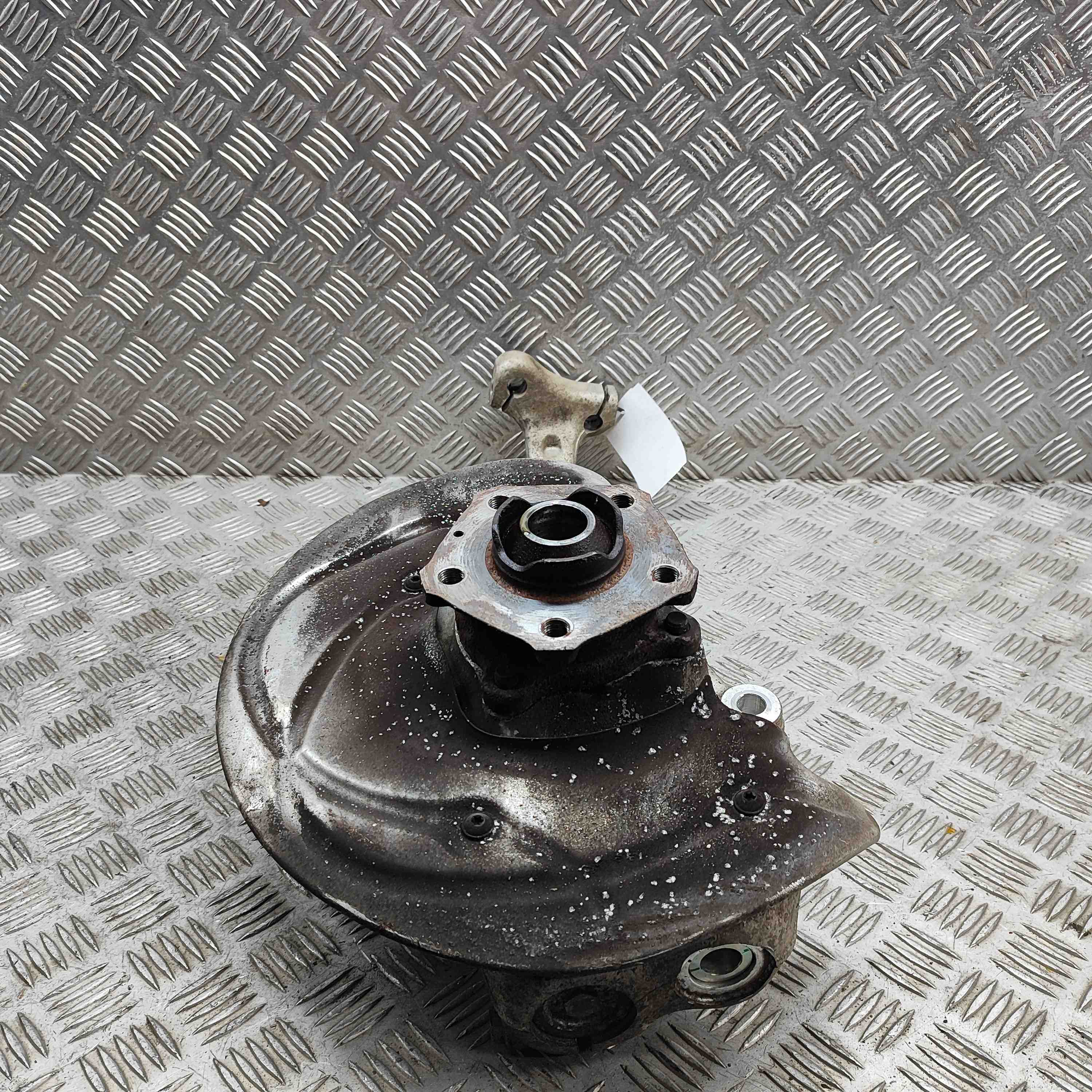 AUDI Q5 FY (2016-2024) Front Left Wheel Hub 80A407559 23792722