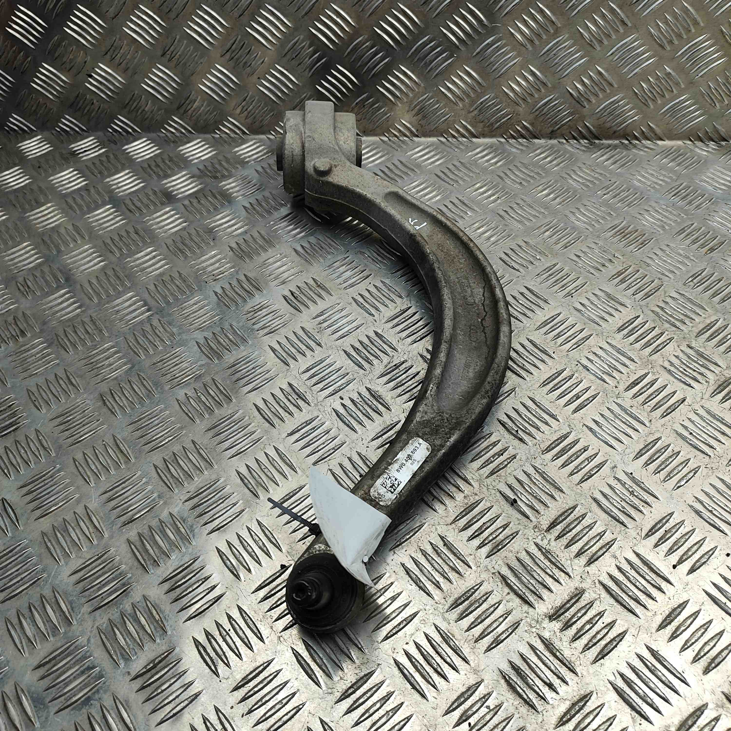 AUDI A5 F5 (2016-2024) Front left curved fork 8W0407693A 31888506
