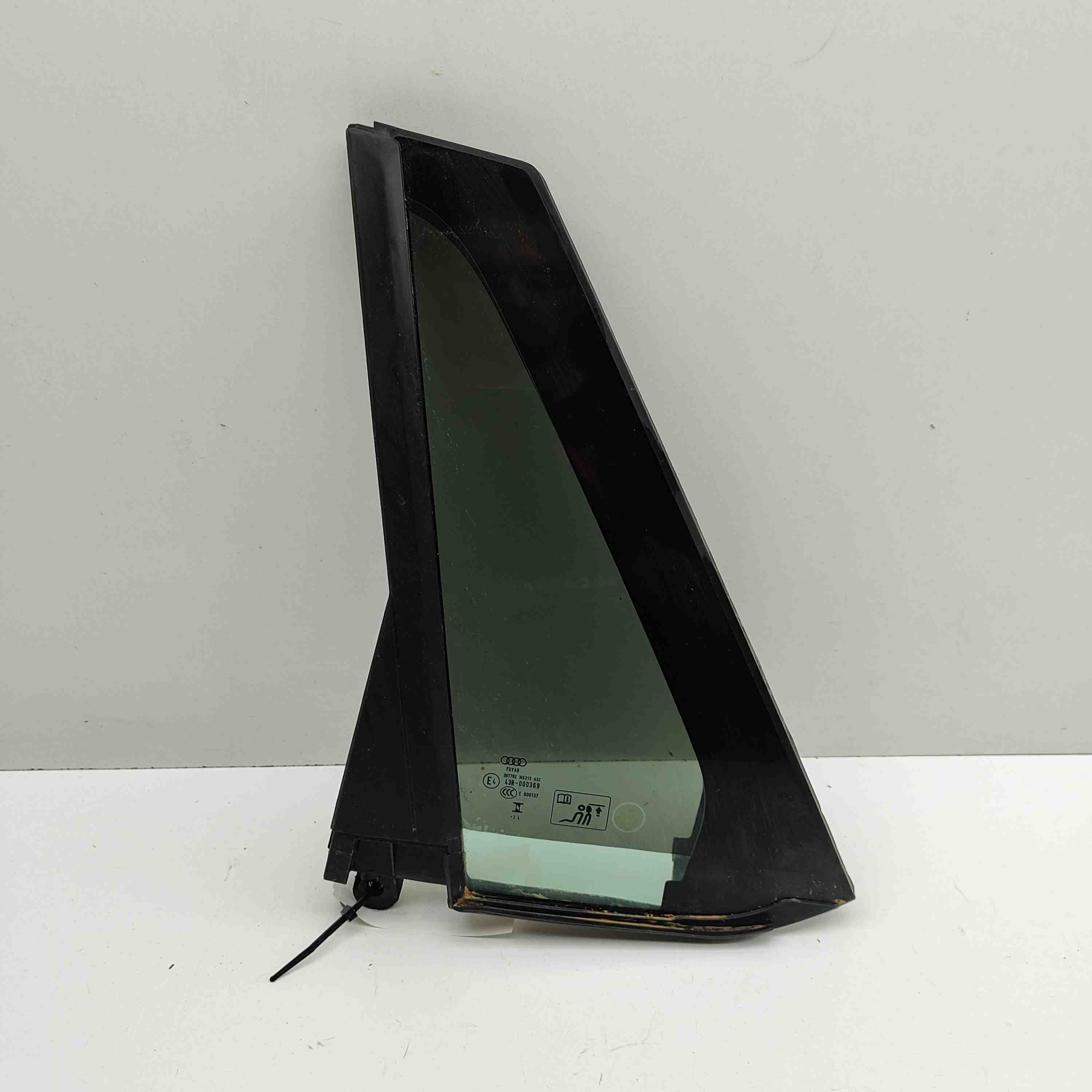 AUDI Q2 1 generation (2016-2024) Rear door left-hand window 81A845213E 31951664