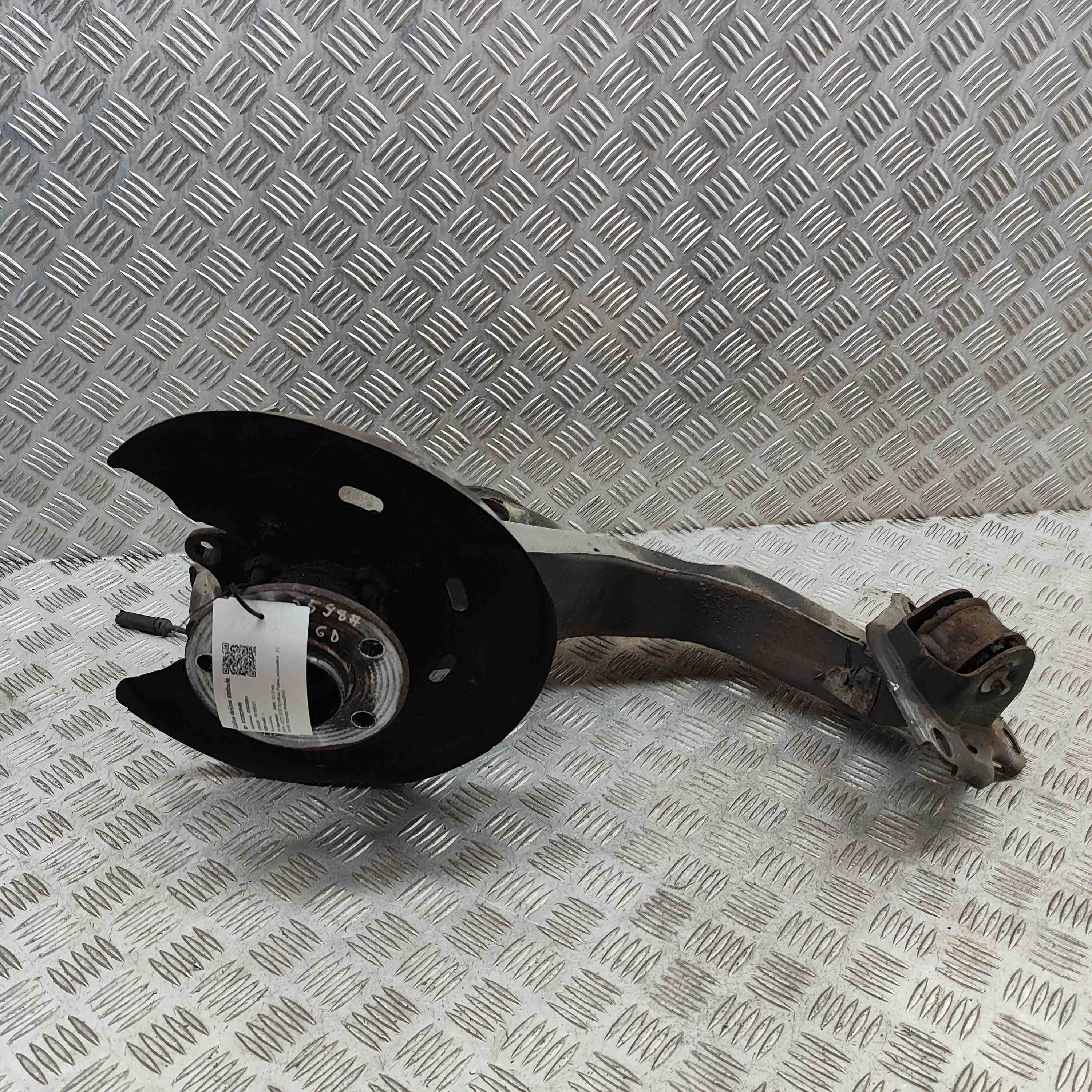 BMW X1 F48/F49 (2015-2023) Rear Right Wheel Hub 6851589,6851580 32029549
