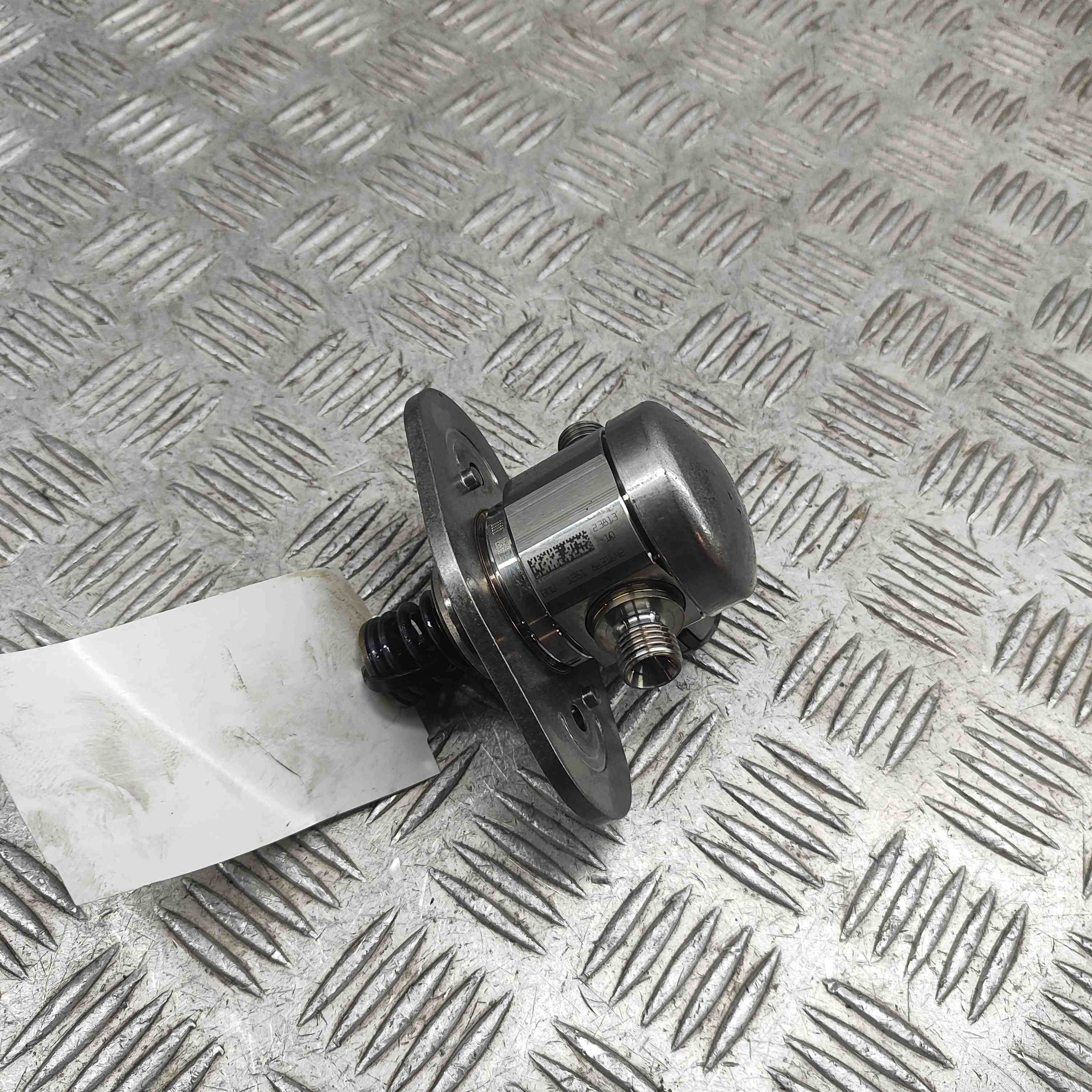 BMW 3 Series G20/G21/G28 (2018-2024) Augstspiediena degvielas sūknis 8631642 32437789