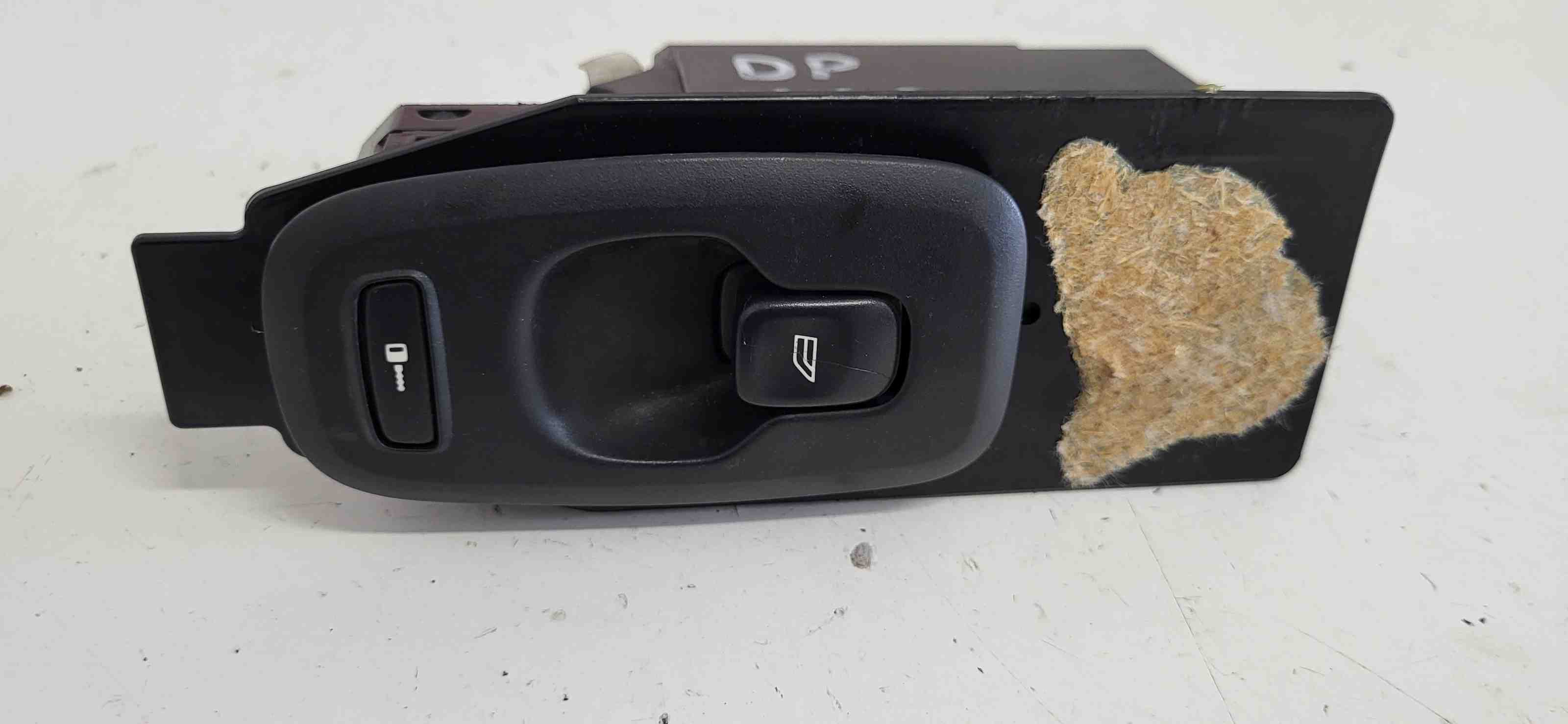 VOLVO V70 3 generation (2007-2020) Priekšējo labo durvju logu pacelšanas slēdži 30737519 32395944