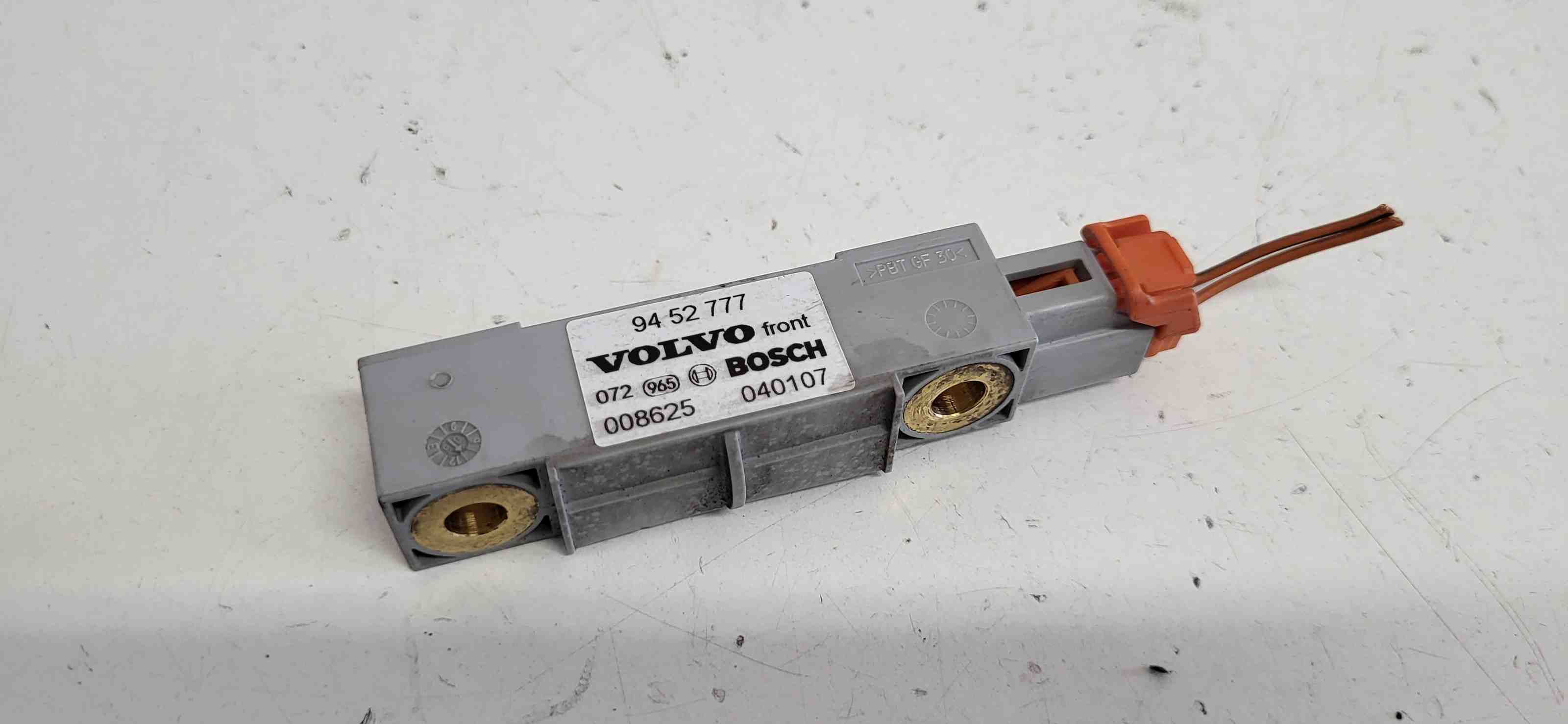 VOLVO V70 3 generation (2007-2020) Priekšējais kreisais trieciena sensors 9452777 32398375