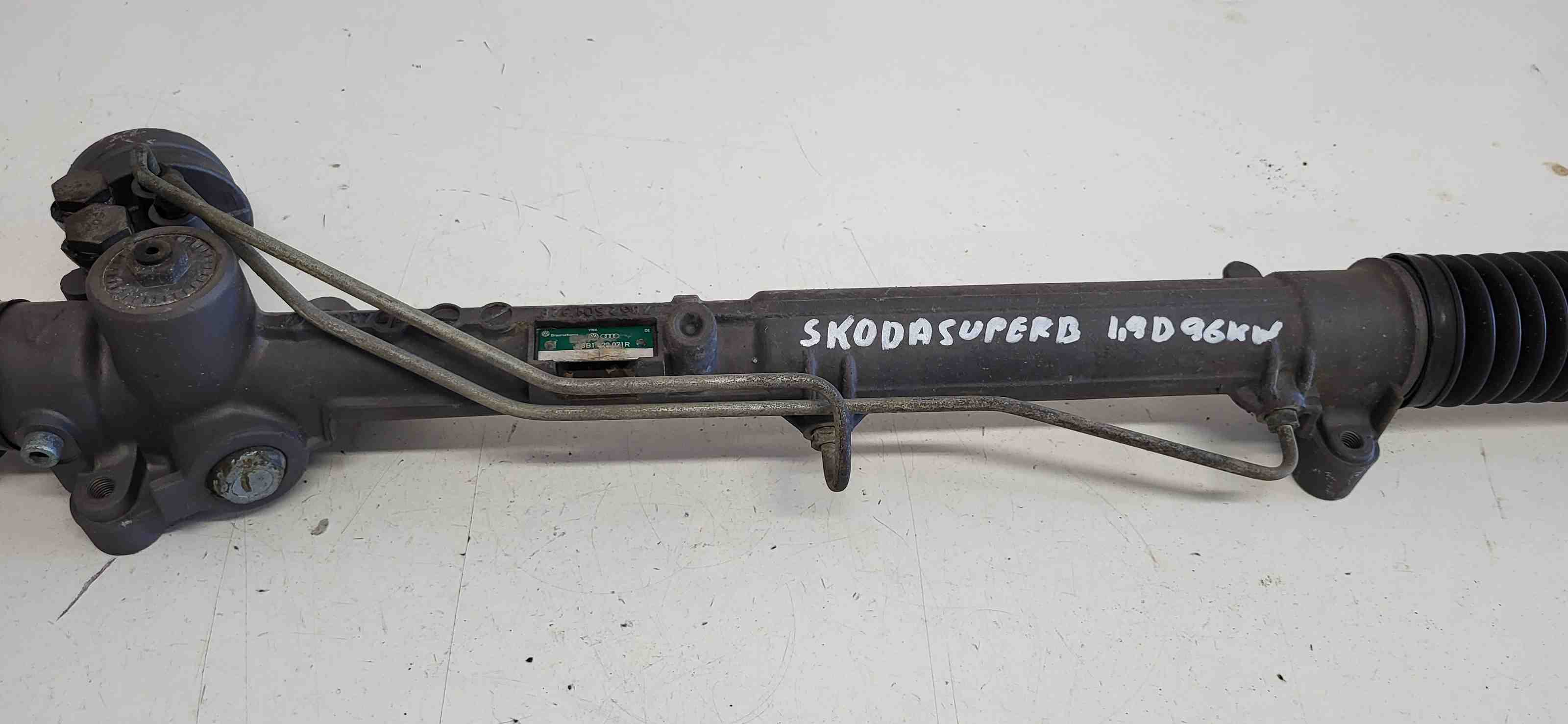 SKODA Superb 1 generation (2001-2008) Рулевая Pейка 3B1422071R 32403973