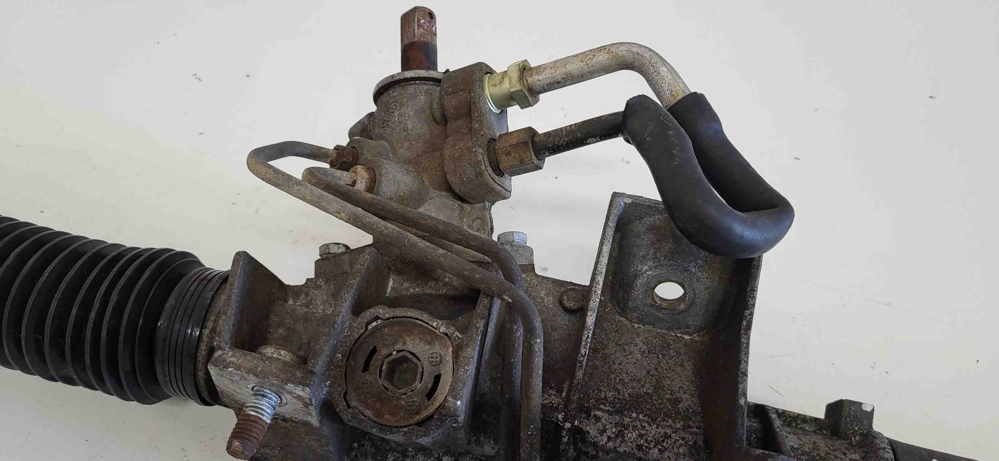 VOLVO V70 2 generation (2000-2008) Steering Rack P8671245 32404229
