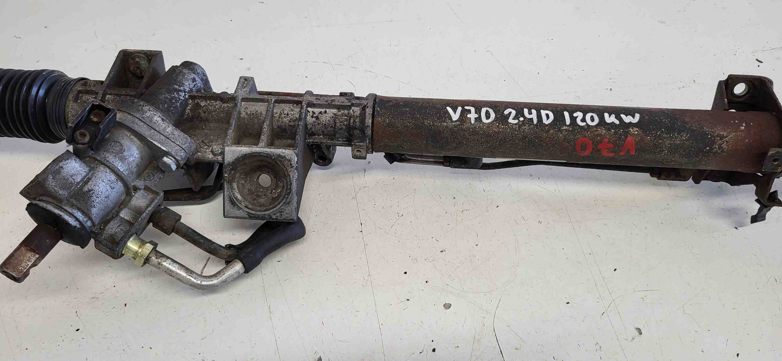 VOLVO V70 2 generation (2000-2008) Steering Rack P8671245 32404229