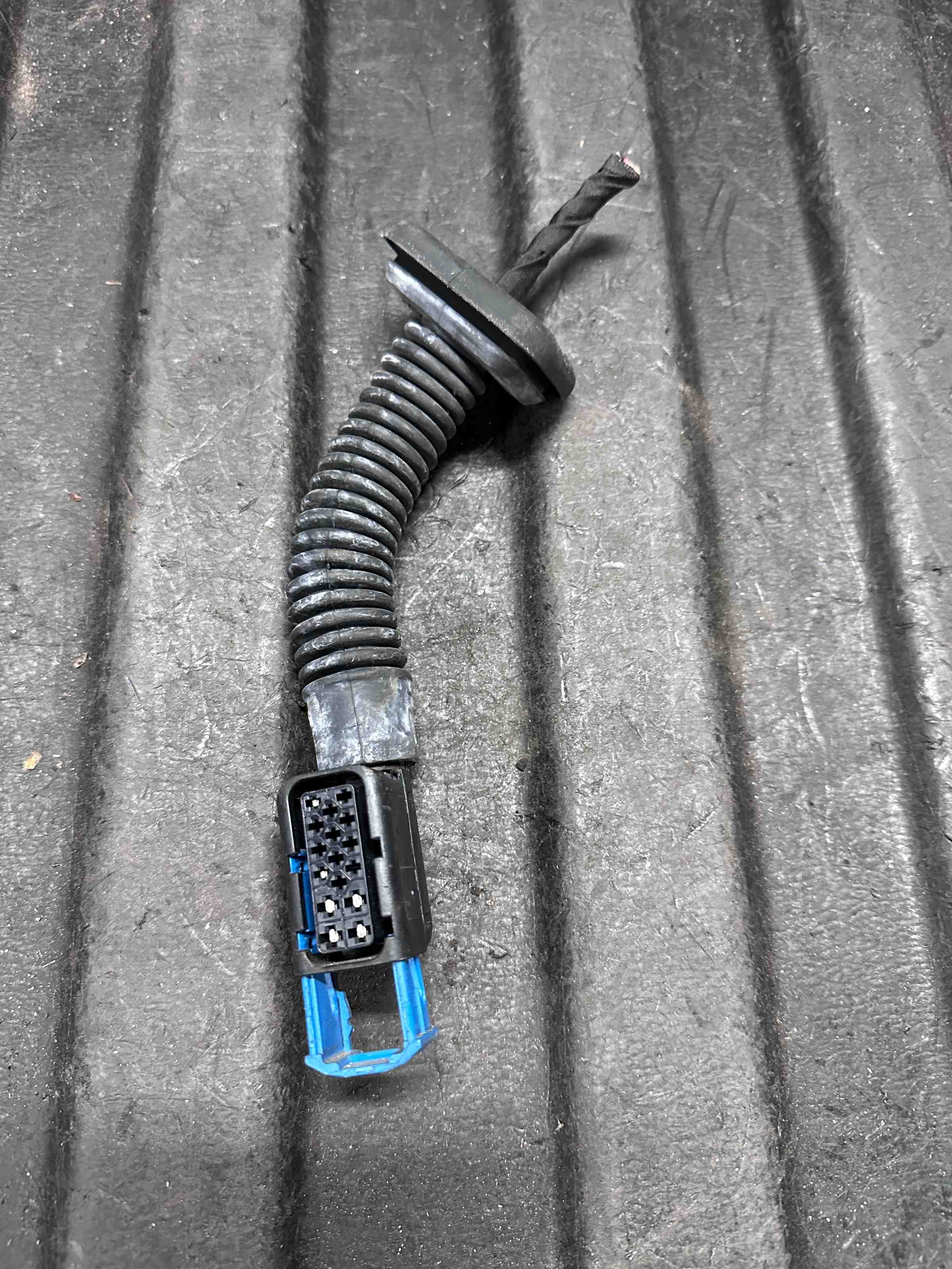 VOLVO S90 2 generation (2016-2023) Rear Right Door Wiring 30644941 32393191