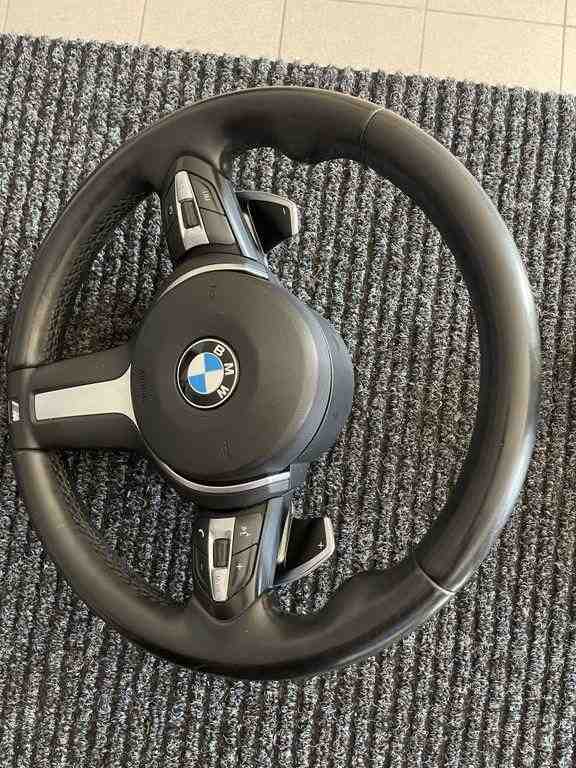 BMW X5 F15 (2013-2018) Steering Wheel 32413350