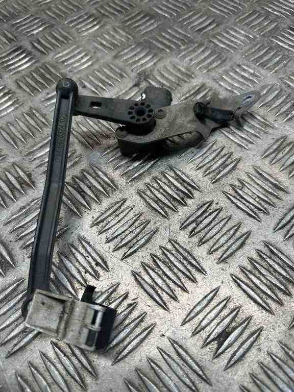 BMW 3 Series G20/G21/G28 (2018-2024) Front Right Level Sensor 6878573 32415767