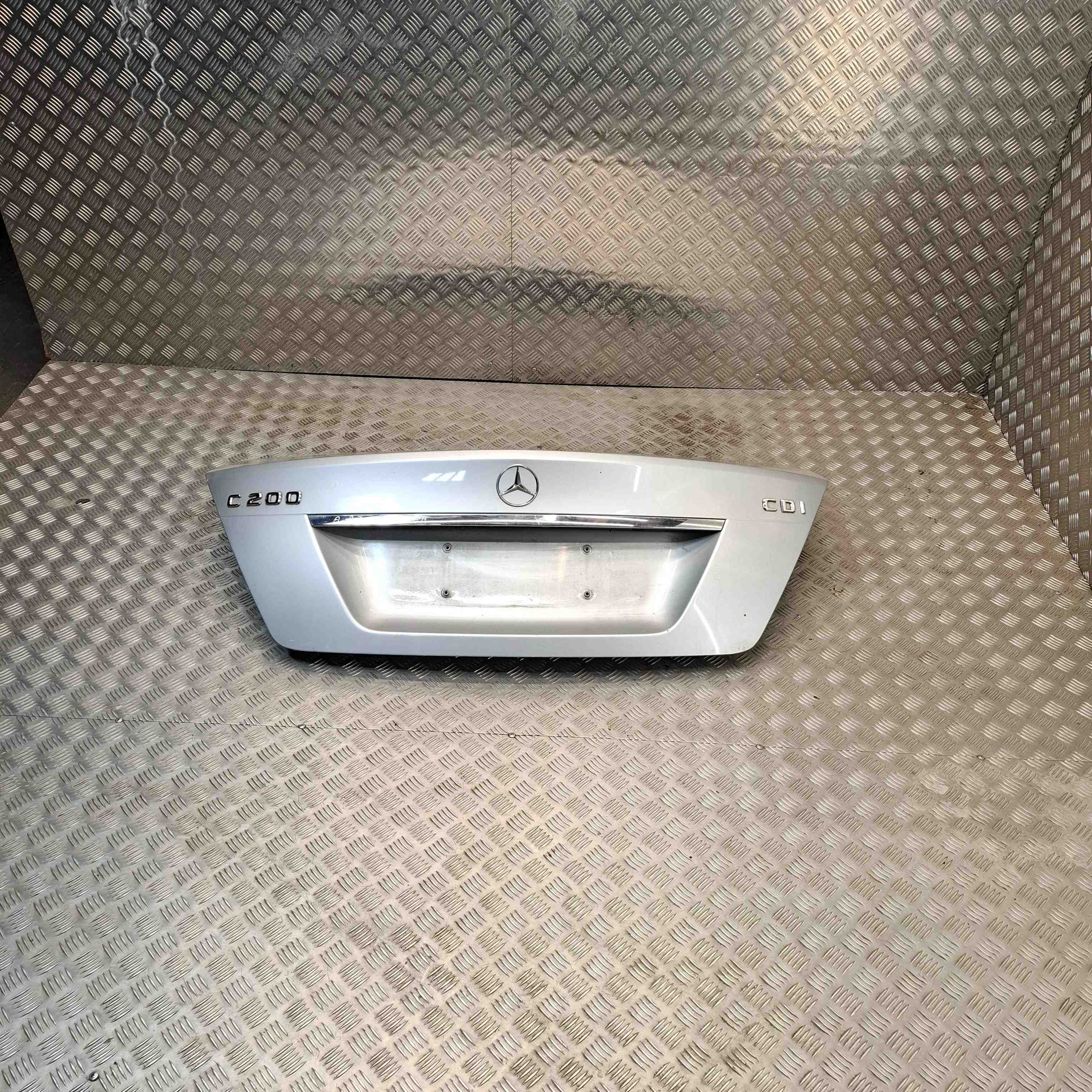 MERCEDES-BENZ C-Class W204/S204/C204 (2004-2015) Крышка багажника 32394693