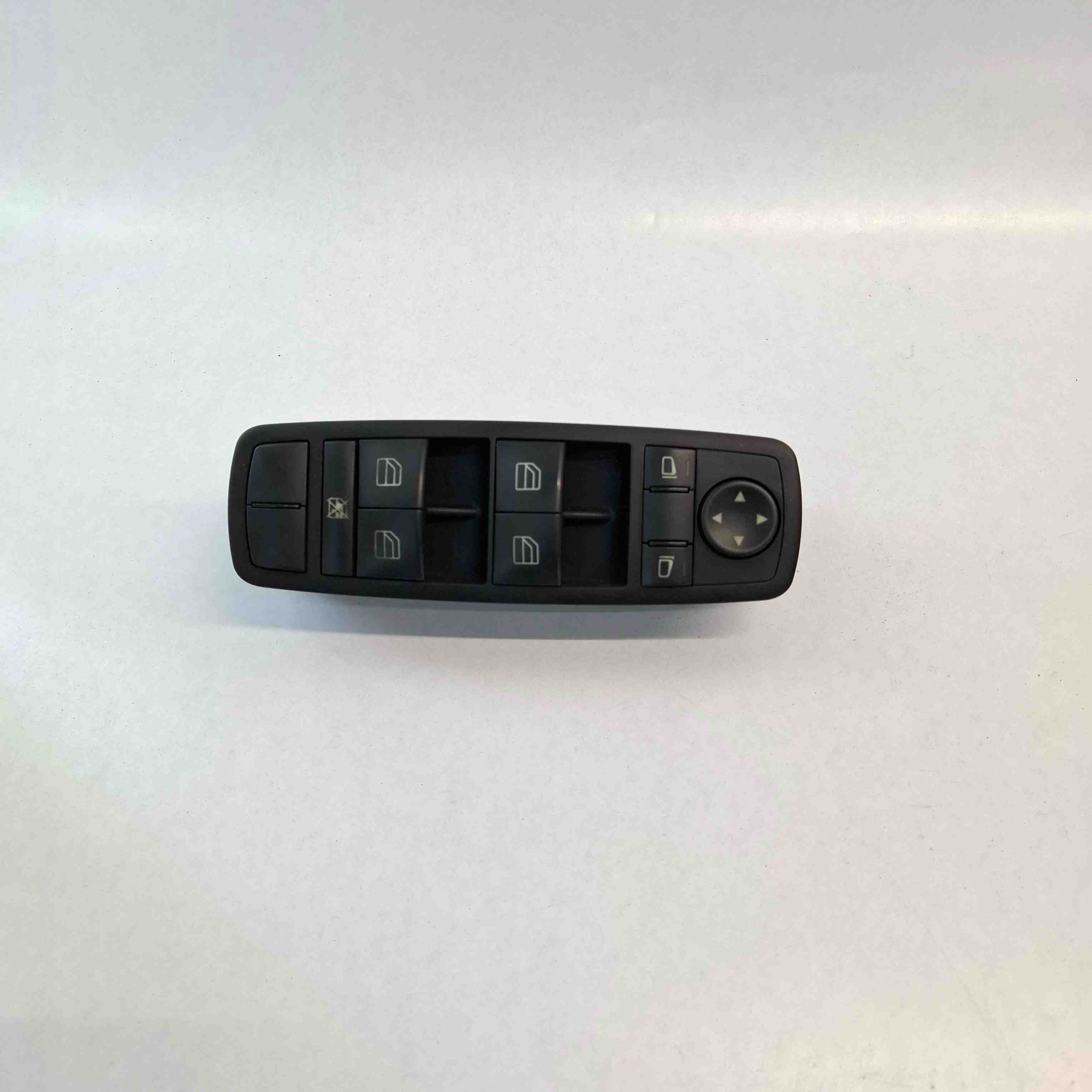 MERCEDES-BENZ R-Class W251 (2005-2017) Priekšējo kreiso durvju logu pacēlāja slēdži A2518300090 32430655